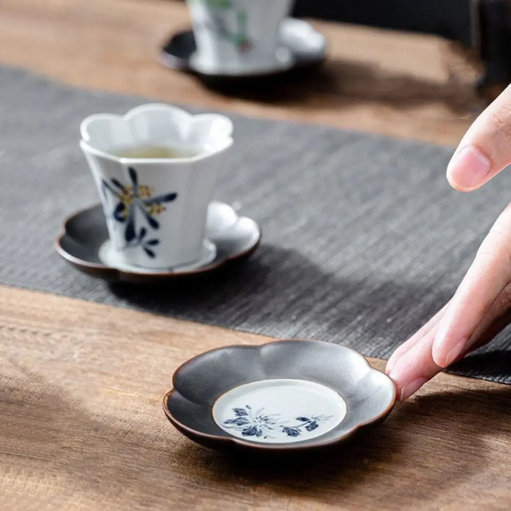 Tableware Ceramic Tea Cup Coaster Heat-resistant Creative Insulation Pad Durable Flower Shaped Cup Holder Hotel
Tableware Ceramic Tea Cup Coaster Heat-resistant Creative Insulation Pad Durable Flower Shaped Cup Holder Hotel