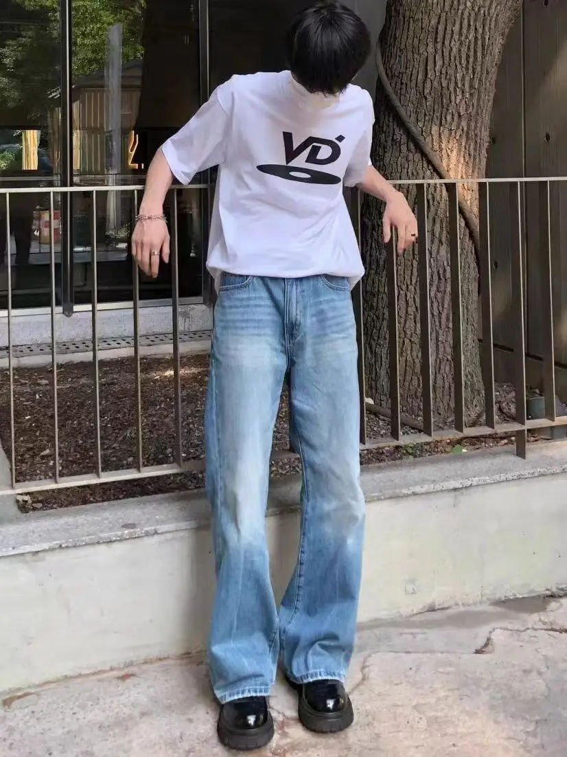 Vintage Light Blue Jeans CleanFit Style MicroFlare WornLook StraightLeg Casual Jeans for Teenagers AllSeasons
Vintage Light Blue Jeans CleanFit Style MicroFlare WornLook StraightLeg Casual Jeans for Teenagers AllSeasons