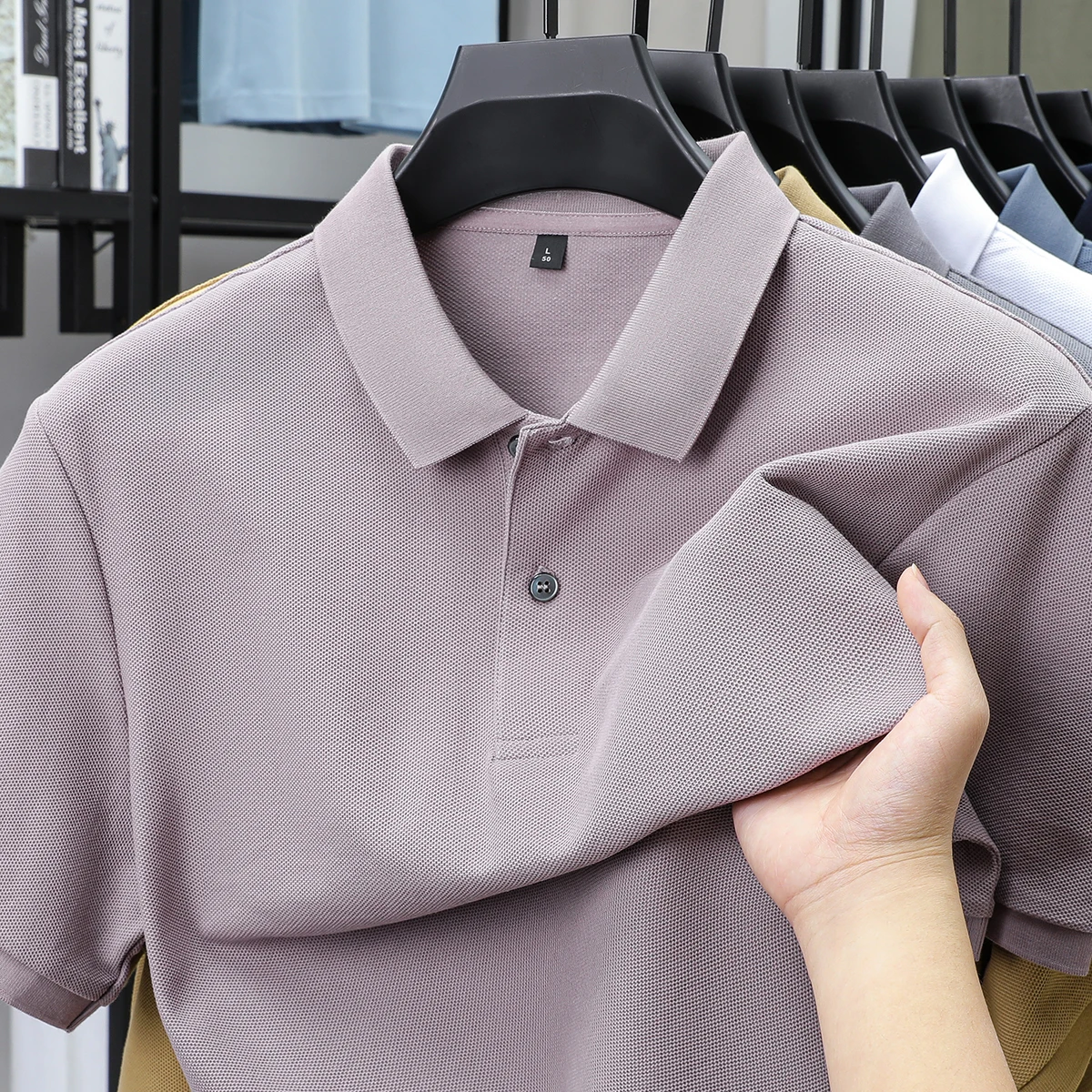 Роскошные 100% хлопчатобумажные рубашки Polo мужские рубашки с короткими рукавами летние деловые футболки модные чистые простые мужские костюмы
Роскошные 100% хлопчатобумажные рубашки Polo мужские рубашки с короткими рукавами летние деловые футболки модные чистые простые мужские костюмы