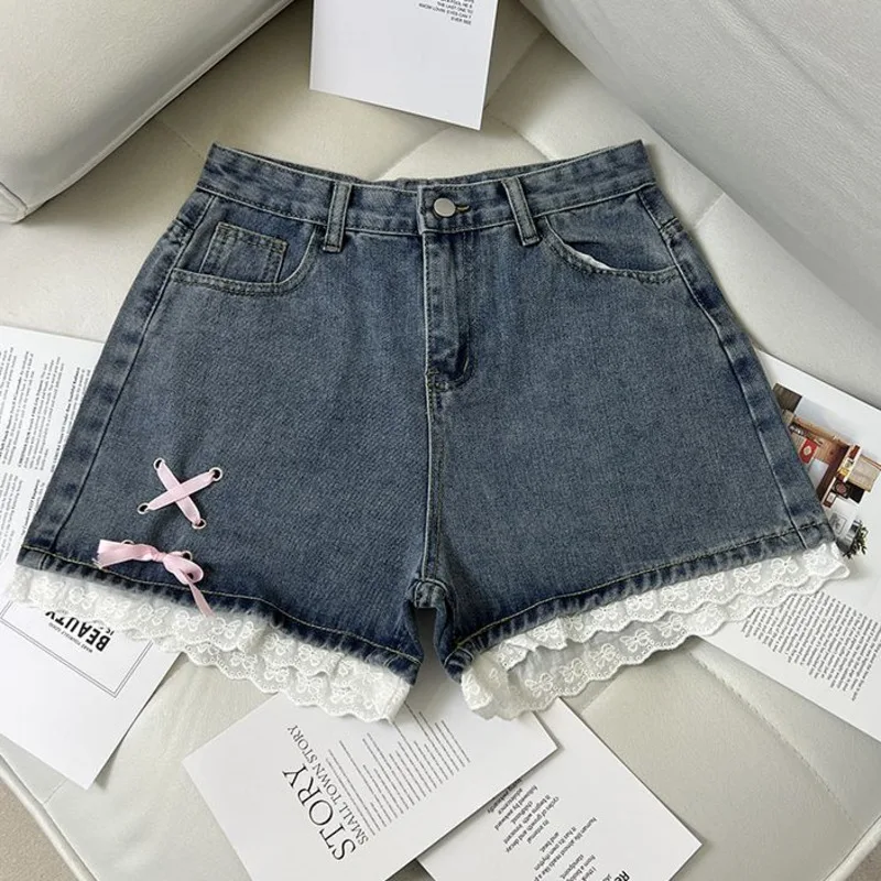 Casual Sweet Denim Shorts Women Summer Korean Fashion A-line Low Waist Lace Wide Leg Short Pants Trendy Clothing 2025
Casual Sweet Denim Shorts Women Summer Korean Fashion A-line Low Waist Lace Wide Leg Short Pants Trendy Clothing 2025