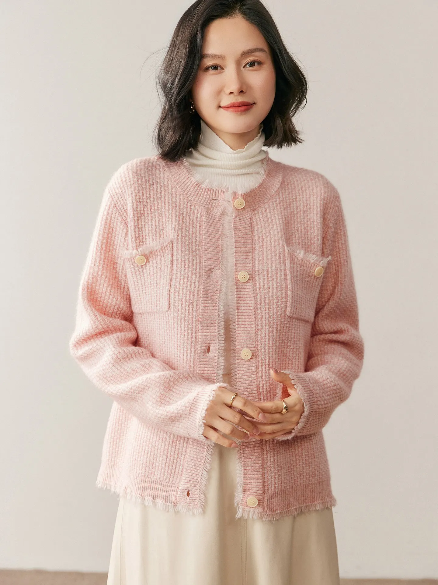 Thick Women's O-Neck Tassel Cardigan Light Luxury Style 100% Cashmere Sweater Autumn Winter Warm Soft Fashion Clothing Tops
Thick Women's O-Neck Tassel Cardigan Light Luxury Style 100% Cashmere Sweater Autumn Winter Warm Soft Fashion Clothing Tops