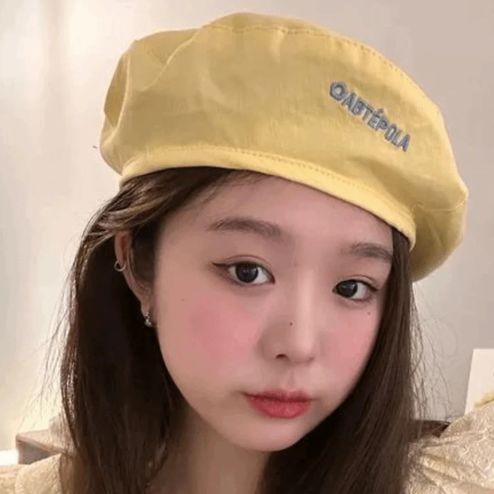 Sweet Plaid Double-sided Beret Flat Japanese Women Beanie Hat Solid Color Painter Hat Octagonal Caps Student
Sweet Plaid Double-sided Beret Flat Japanese Women Beanie Hat Solid Color Painter Hat Octagonal Caps Student