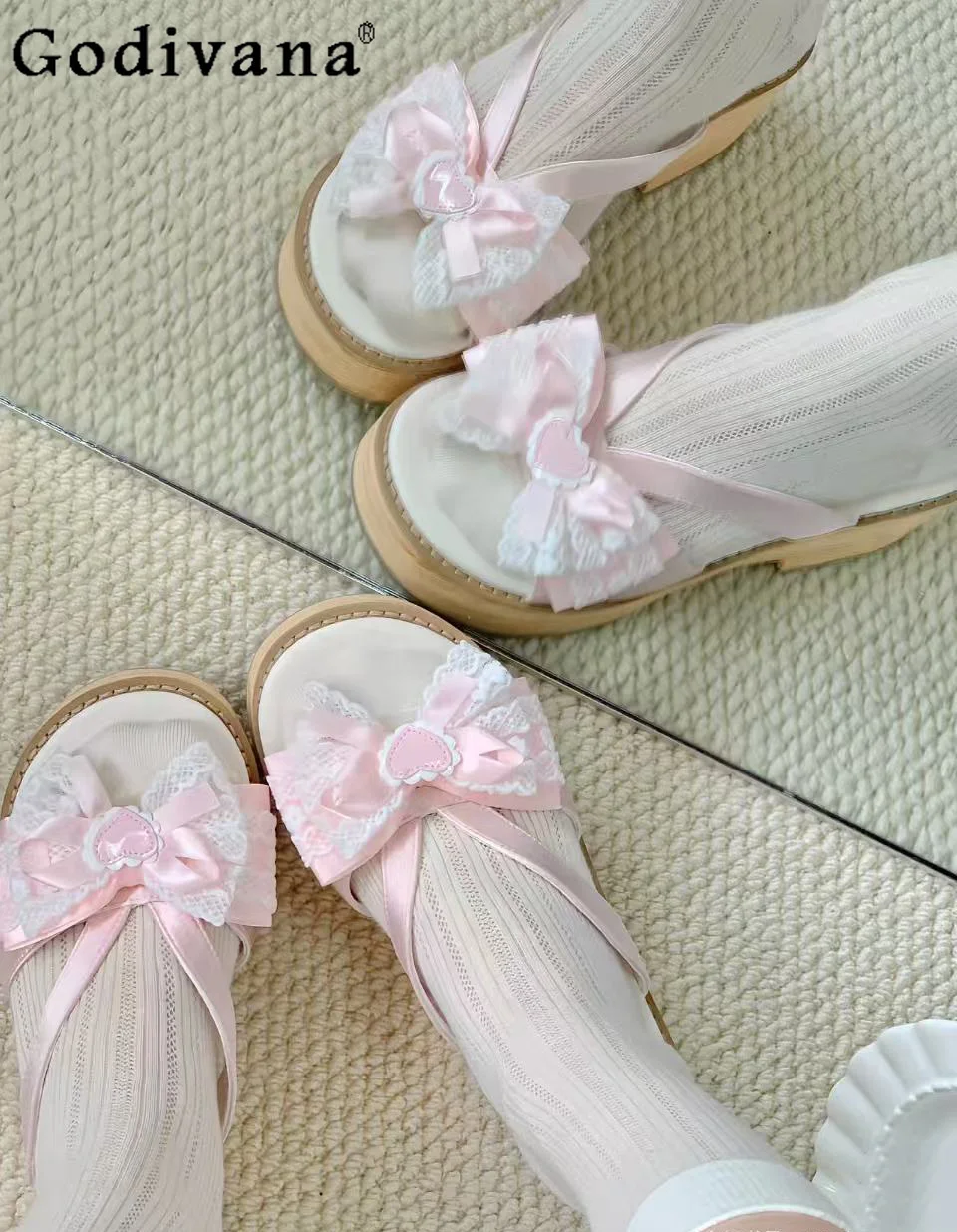 2025 Summer New Sweet Girl Japanese Original Lolita Platform Sandals Women's Daily Jk Uniform One Pedal and Half Slippers
2025 Summer New Sweet Girl Japanese Original Lolita Platform Sandals Women's Daily Jk Uniform One Pedal and Half Slippers