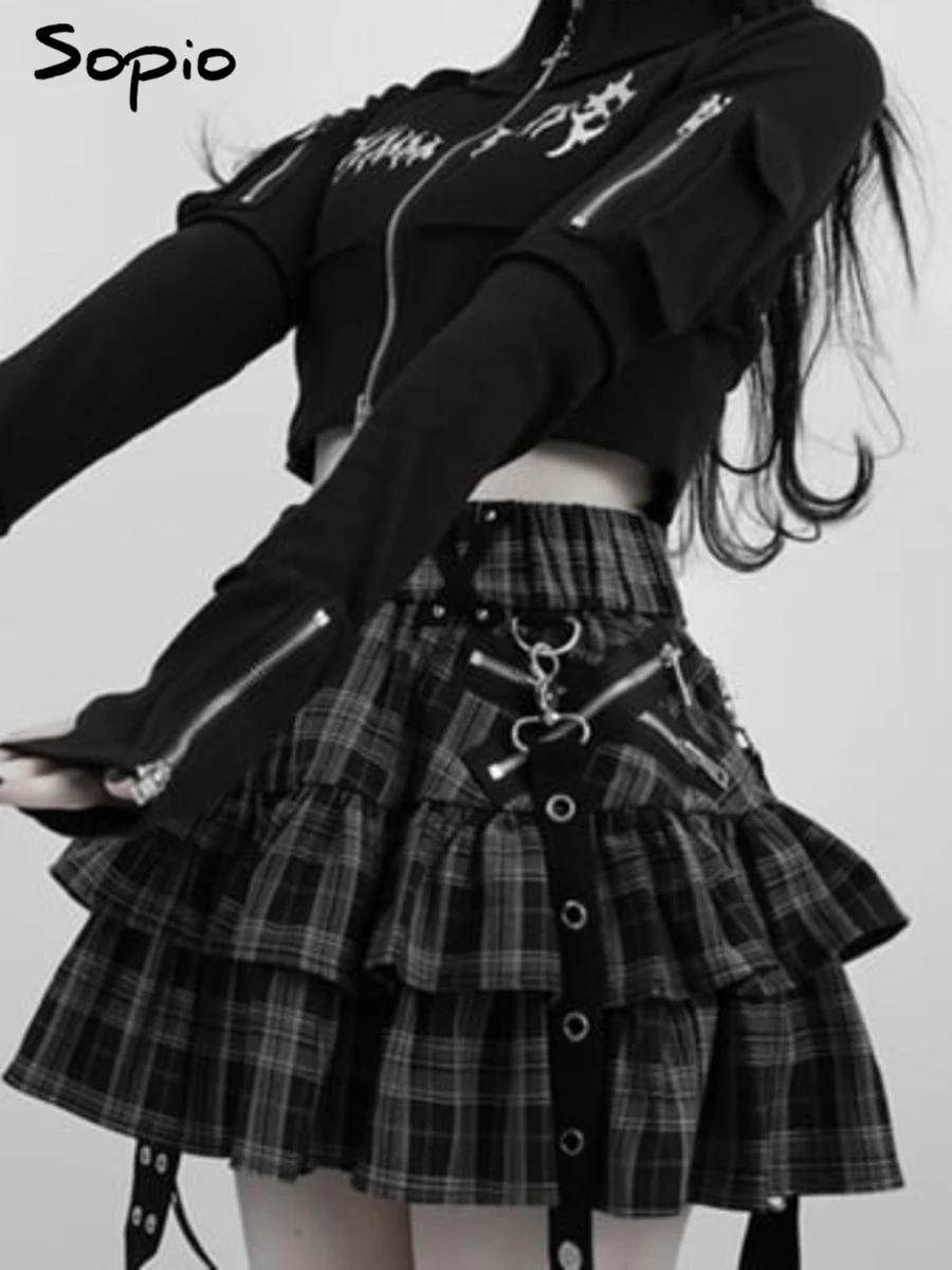 Японская мини-юбка Harajuku Y2K, женская новинка 2026, субкультура, юбка с высокой талией на шнуровке, готическая юбка-торт с рюшами, юбка в консервативном стиле
Японская мини-юбка Harajuku Y2K, женская новинка 2026, субкультура, юбка с высокой талией на шнуровке, готическая юбка-торт с рюшами, юбка в консервативном стиле