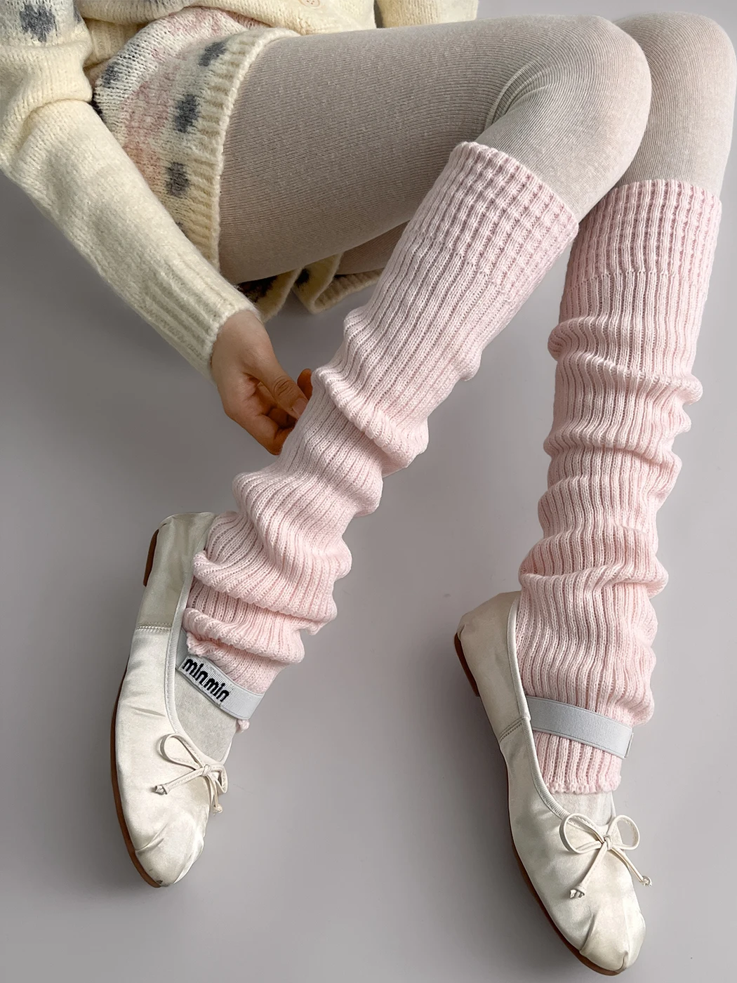 Nighttime Ballet Style Knitted Long Socks Women's Spring Toeless Calf Length Stockings Sexy Shaping Leggings Four Seasons Uni...
Nighttime Ballet Style Knitted Long Socks Women's Spring Toeless Calf Length Stockings Sexy Shaping Leggings Four Seasons Uni...