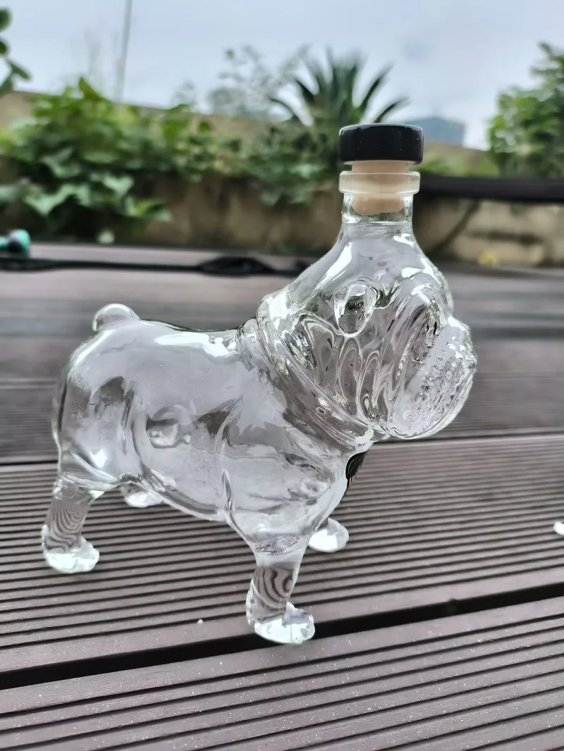 Funny French Bulldog Whiskey Bottle Vodka Wine Bottle Wine Glass Dispenser Glass Bottle Thickened Whiskey Decanter
Funny French Bulldog Whiskey Bottle Vodka Wine Bottle Wine Glass Dispenser Glass Bottle Thickened Whiskey Decanter