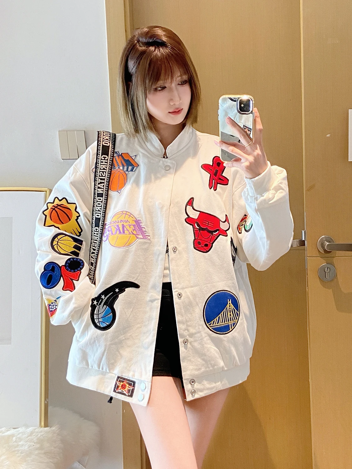 Spring Autumn Baseball Jaet Women's 2025 New Early Spring European Embroidered American Motorcycle Sle Large Size Trend B...
Spring Autumn Baseball Jaet Women's 2025 New Early Spring European Embroidered American Motorcycle Sle Large Size Trend B...
