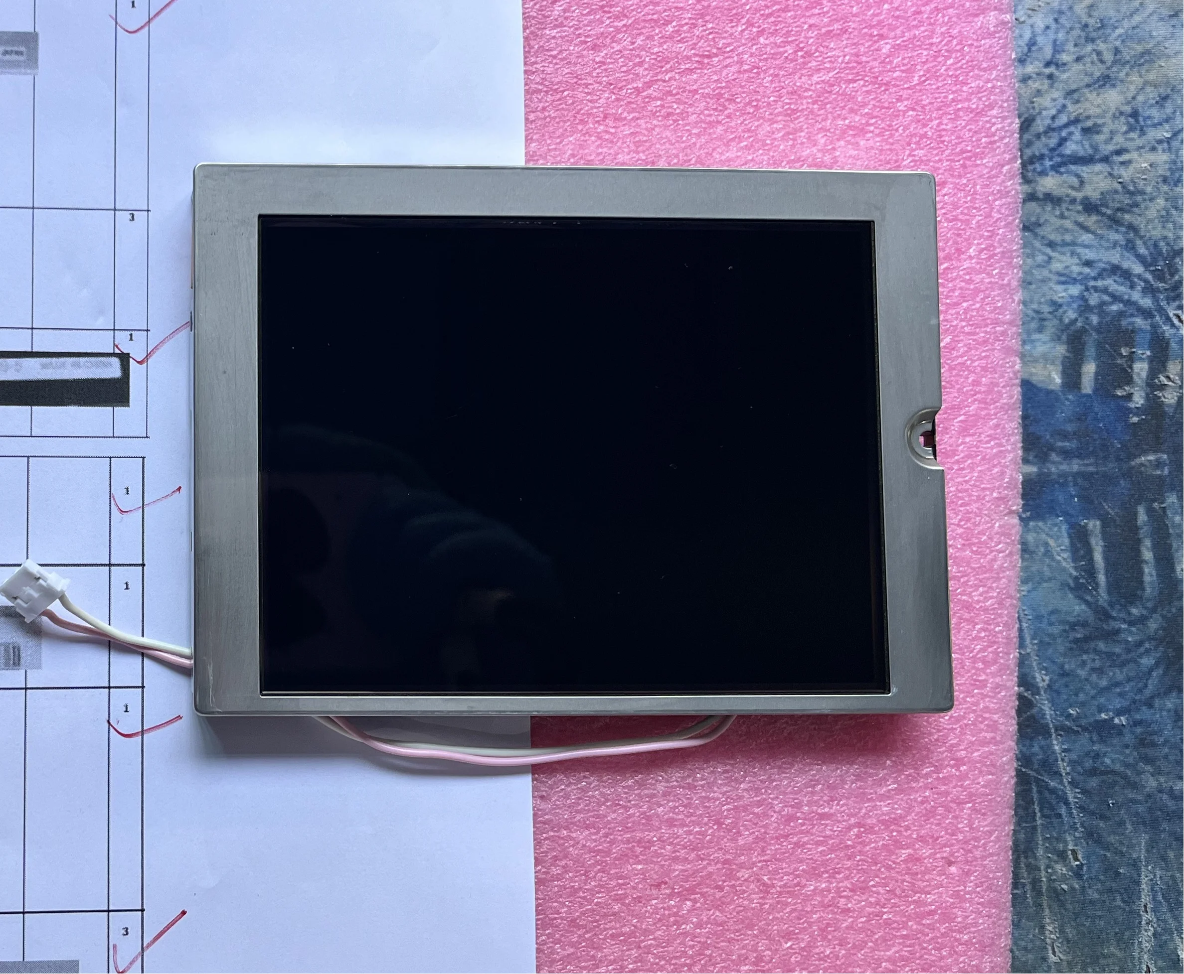KCG057QV1DB-G810 ЖК-дисплейная панель
KCG057QV1DB-G810 ЖК-дисплейная панель
