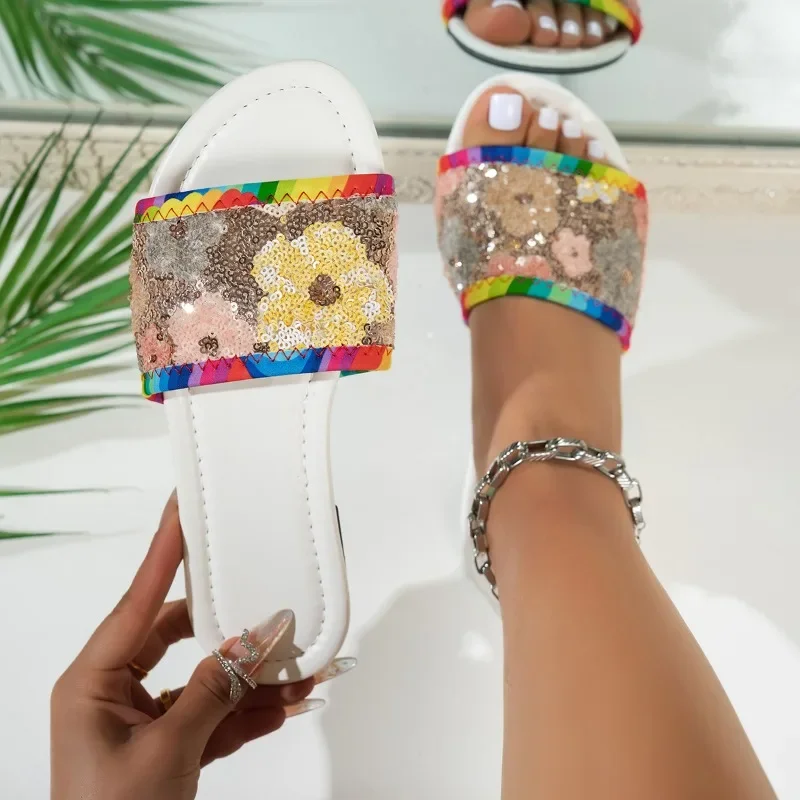 2025 Summer Open Toe Women's Round Toe Slipper Outdoor Daily Sandals Women with Mixed Colors Bling Plus Size Low Heel Slippers
2025 Summer Open Toe Women's Round Toe Slipper Outdoor Daily Sandals Women with Mixed Colors Bling Plus Size Low Heel Slippers