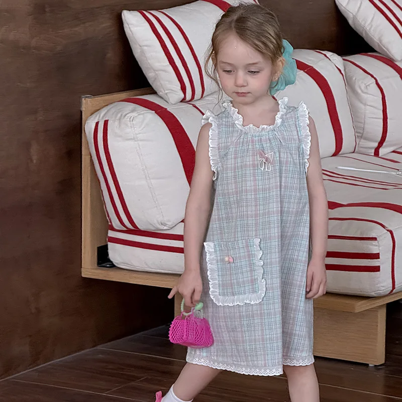 HoneyCherry New Stylish and Cute Checkered Sleeveless Dress for Girls. New Japanese-style Checkered Dress Suitable for Summer
HoneyCherry New Stylish and Cute Checkered Sleeveless Dress for Girls. New Japanese-style Checkered Dress Suitable for Summer