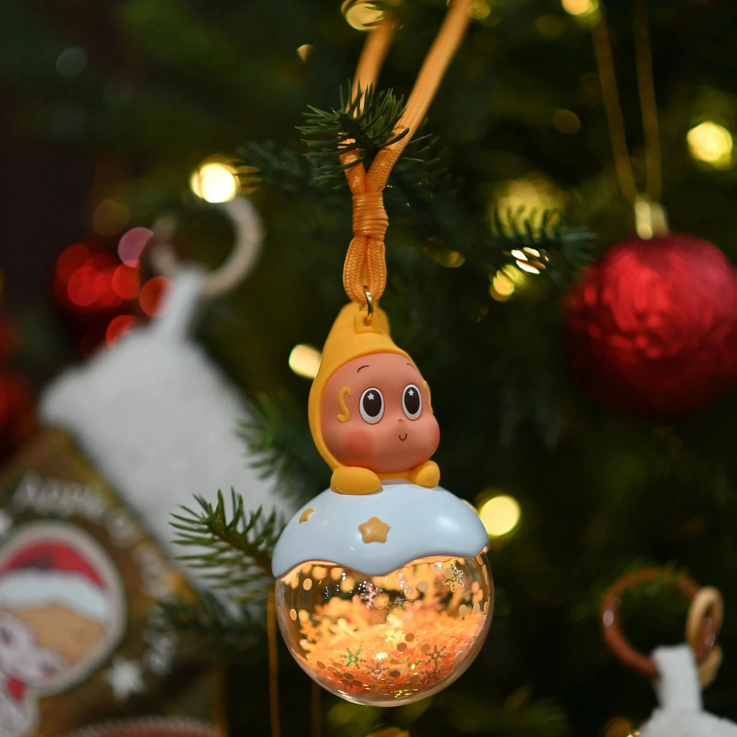 POP MART Luminous Pendant Apple of My Eye Series Blind Box Anime Figure Surprise Cartoon Model Desktop Dolls Girls Gift
POP MART Luminous Pendant Apple of My Eye Series Blind Box Anime Figure Surprise Cartoon Model Desktop Dolls Girls Gift