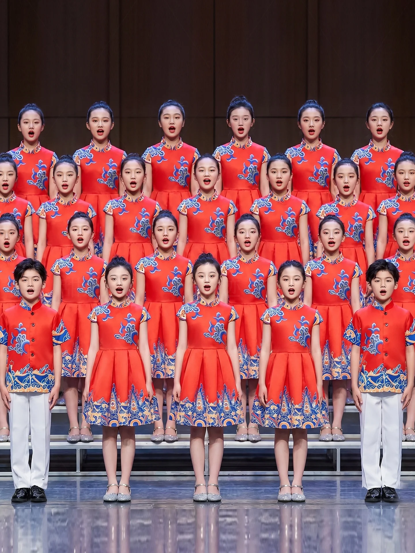 Patriotic Chorus Performance Outfit National Style Red Speech Competition Costume for Primary School Girls Children's Day
Patriotic Chorus Performance Outfit National Style Red Speech Competition Costume for Primary School Girls Children's Day