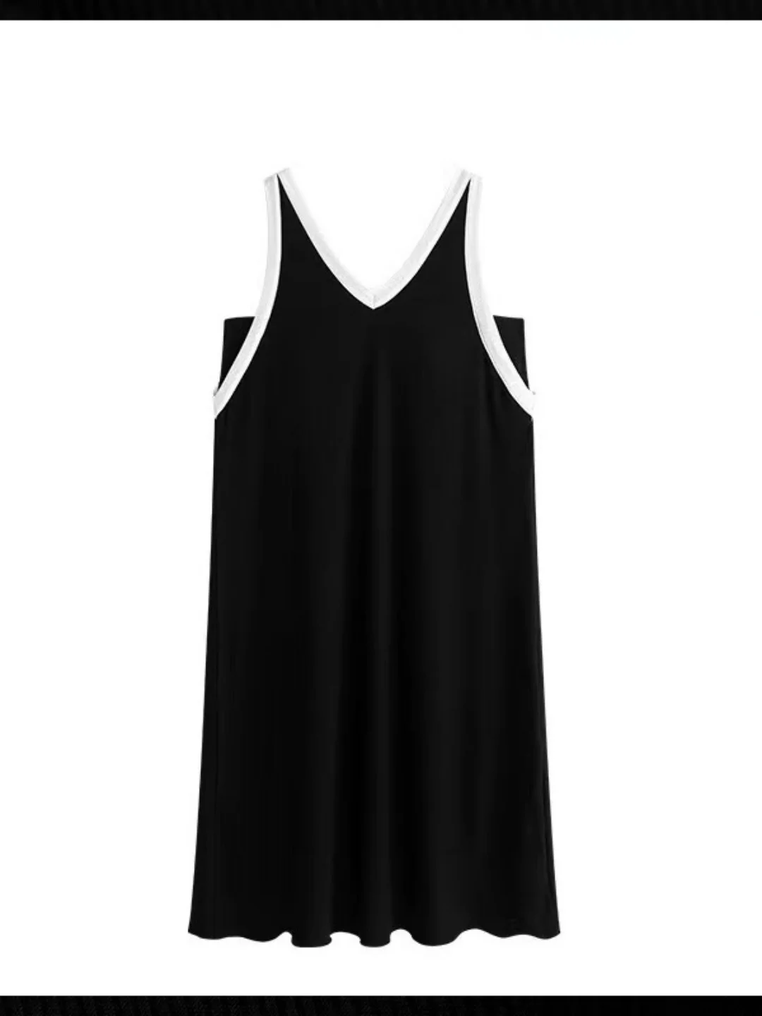 Summer Long Sleeveless V-Neck Gown Comfortable Loose Home Clothes Women's Sleepwear Dress plus Size Casual Home Style
Summer Long Sleeveless V-Neck Gown Comfortable Loose Home Clothes Women's Sleepwear Dress plus Size Casual Home Style