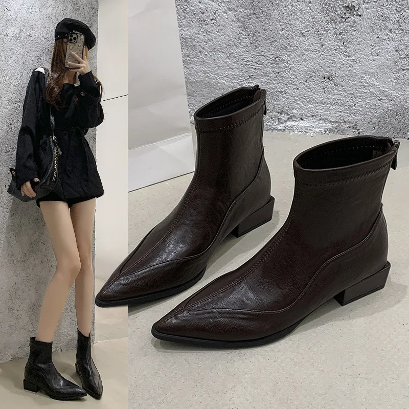 Осень-зима 2022, новые коричневые ботильоны с острым носком на толстом каблуке, стройные женские ботинки челси в стиле ретро
Осень-зима 2022, новые коричневые ботильоны с острым носком на толстом каблуке, стройные женские ботинки челси в стиле ретро