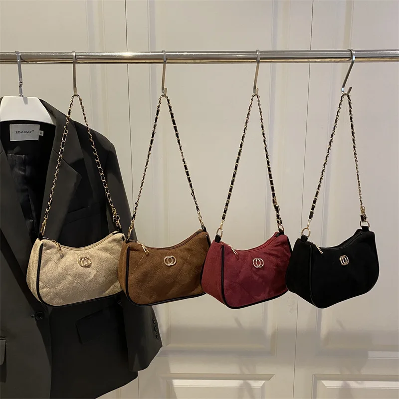 2025 New Women's Vintage Chain Tote Bag, Adjustable Strap Crossbody Purse, Versatile Underarm Shoulder Bag for Work & Daily Use
2025 New Women's Vintage Chain Tote Bag, Adjustable Strap Crossbody Purse, Versatile Underarm Shoulder Bag for Work & Daily Use