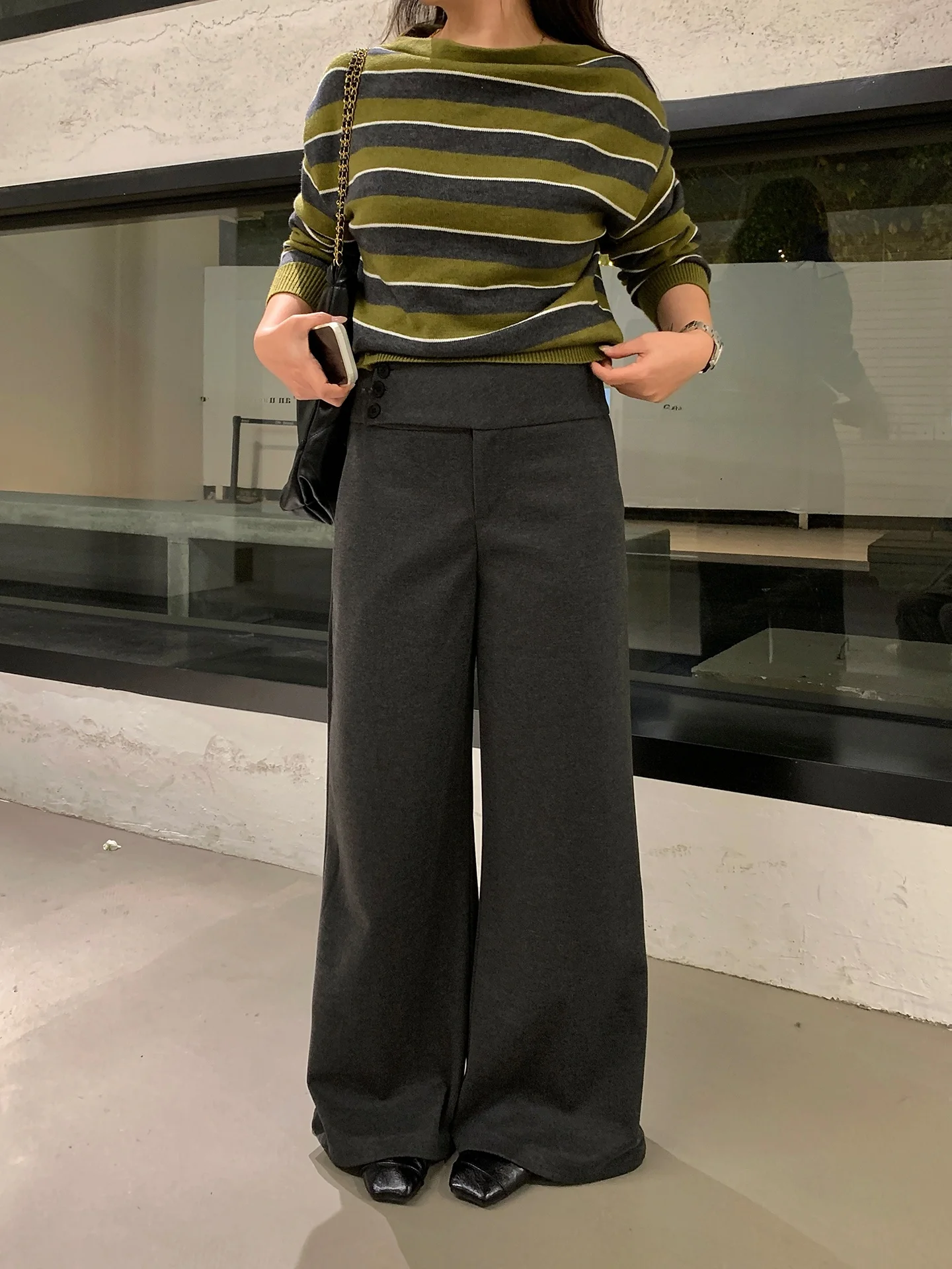 Lin Da Hui Grey Woolen Wide Leg Pants High Waist Slimming Loose Long Trousers for plus Size Women Autumn Winter New Arrival
Lin Da Hui Grey Woolen Wide Leg Pants High Waist Slimming Loose Long Trousers for plus Size Women Autumn Winter New Arrival