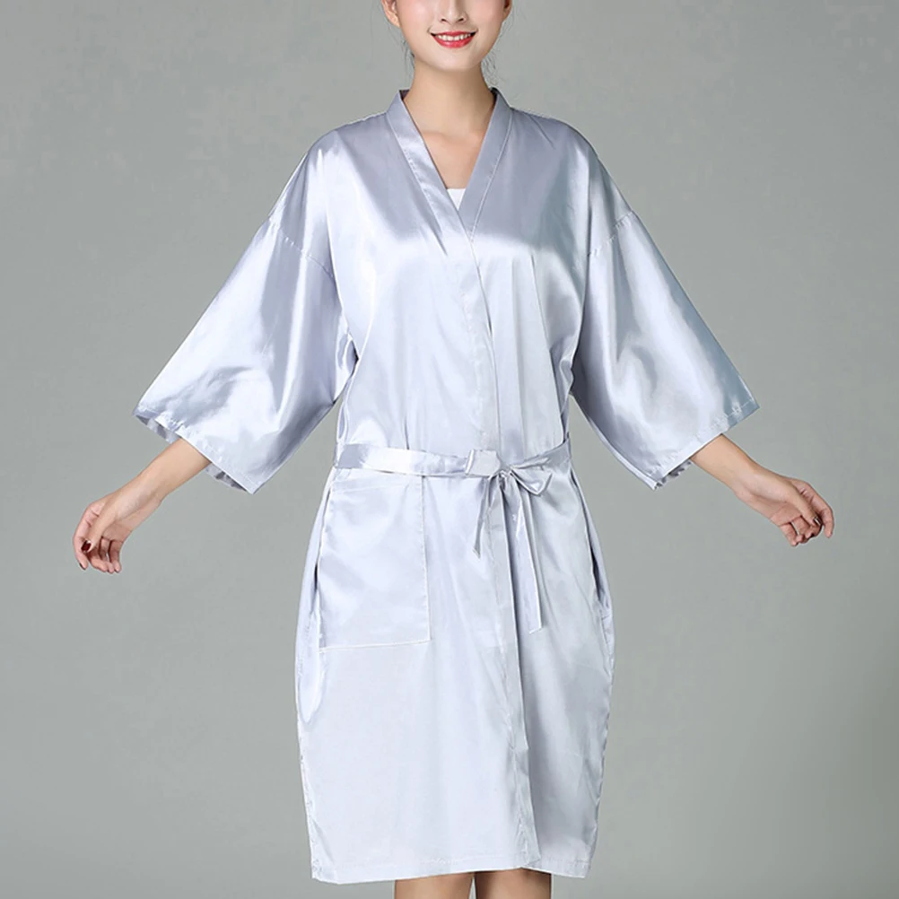 Hair Cutting Hairdressing Apron Waterproof Salon Gown SPA Clothes Protective Clothes Protective Apron Dyeing Styling Home Use
Hair Cutting Hairdressing Apron Waterproof Salon Gown SPA Clothes Protective Clothes Protective Apron Dyeing Styling Home Use