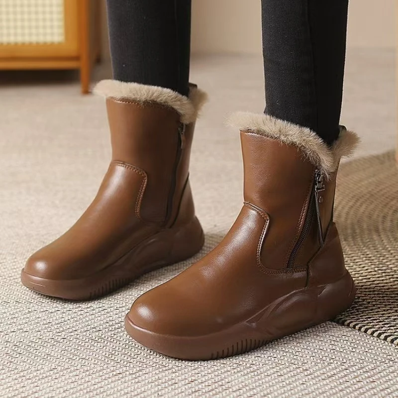 Women's Winter New Leather High Top Flat sole Snow Boots Thick Sole Non Slip Waterproof Round Toe Plush Warm Zippers Cotton Boot
Women's Winter New Leather High Top Flat sole Snow Boots Thick Sole Non Slip Waterproof Round Toe Plush Warm Zippers Cotton Boot