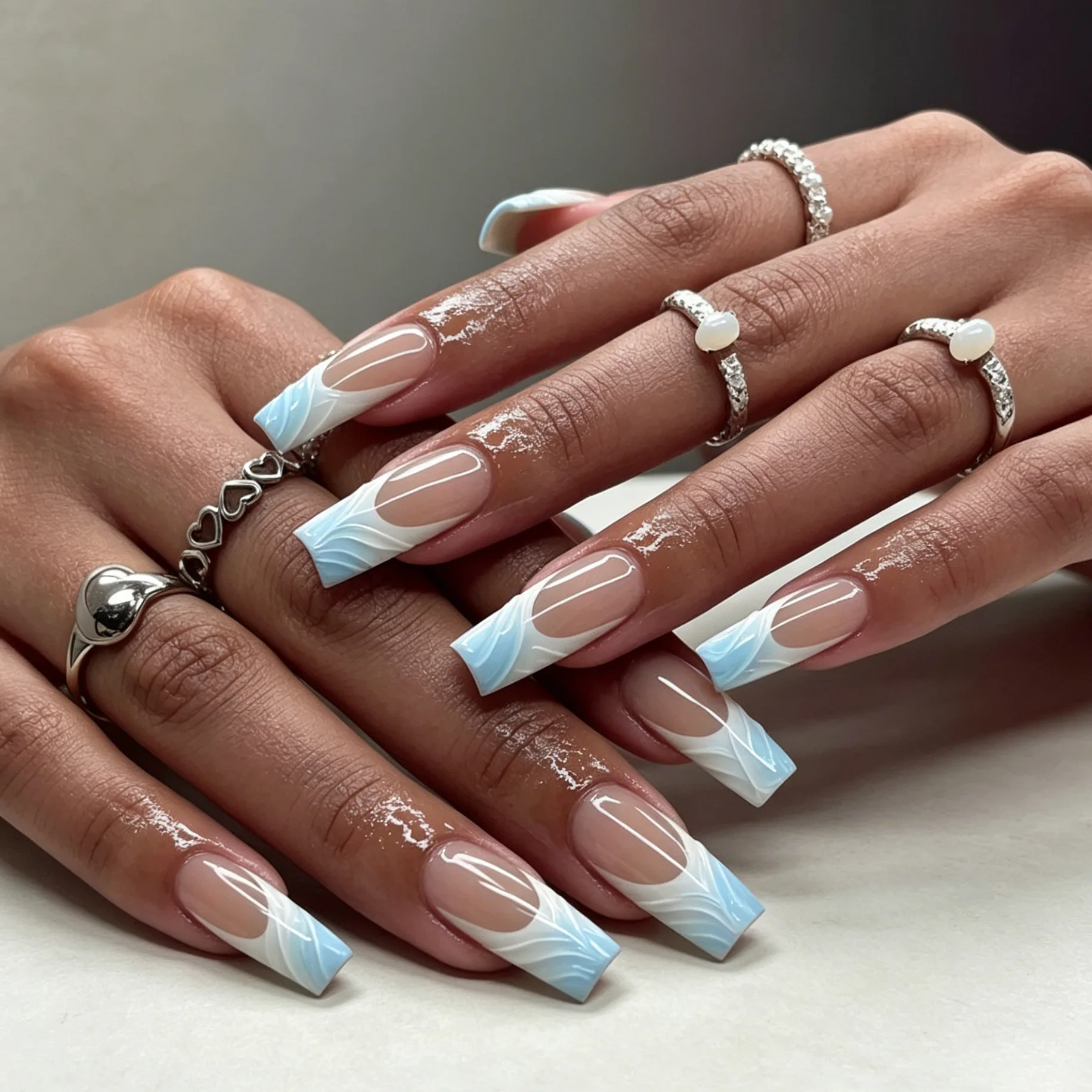24 pieces of bare and light blue French pointed nails, 3D wavy texture rectangular fake nails, suitable for women, are an ideal choice for daily casual wear and fresh clothing matching
24 pieces of bare and light blue French pointed nails, 3D wavy texture rectangular fake nails, suitable for women, are an ideal choice for daily casual wear and fresh clothing matching