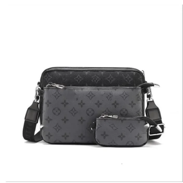 Handbags Men Leather TRIO Messenger Bags Luxury Shoulder Bag Make up Bag Designer Handbag Tote Mans Fashion louiseitys viutonity
Handbags Men Leather TRIO Messenger Bags Luxury Shoulder Bag Make up Bag Designer Handbag Tote Mans Fashion louiseitys viutonity