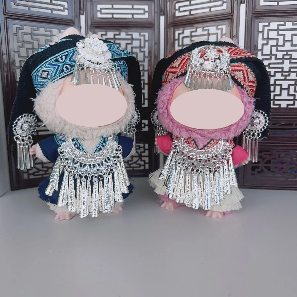 New Miao Ethnic Doll Clothes For 10-17cm Plush Doll Keychain Miaojiang Clothing Headwear Doll Accessories Decor Birthday Gift
New Miao Ethnic Doll Clothes For 10-17cm Plush Doll Keychain Miaojiang Clothing Headwear Doll Accessories Decor Birthday Gift
