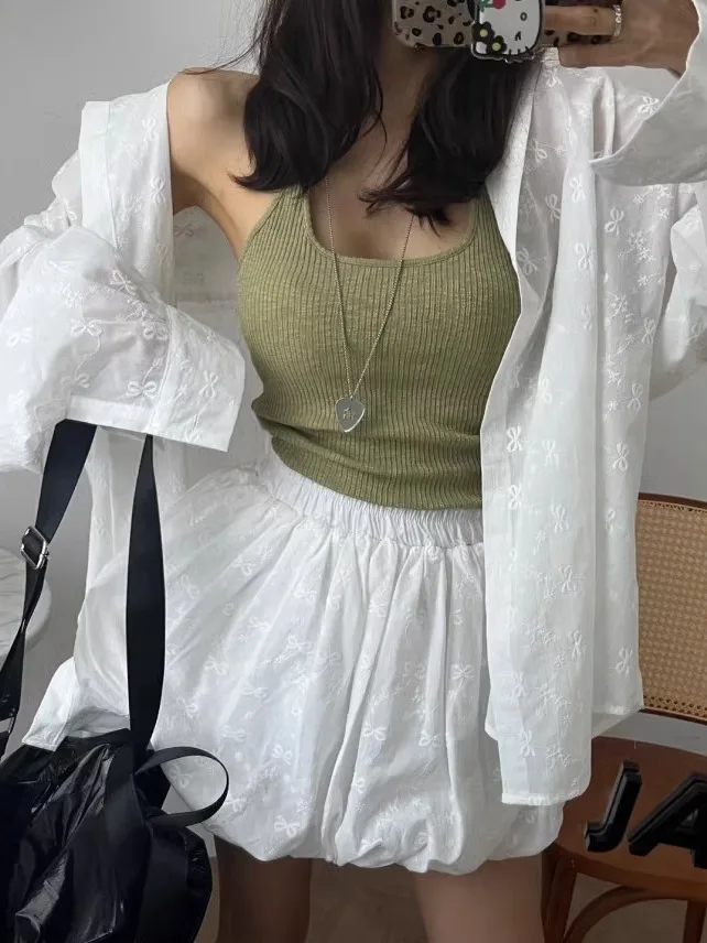 Women's Embroidered irt Top with Knot Loose Fit Elastic Waist Pleated Bloom ort Pants Set Summer Faion Cotton
Women's Embroidered irt Top with Knot Loose Fit Elastic Waist Pleated Bloom ort Pants Set Summer Faion Cotton