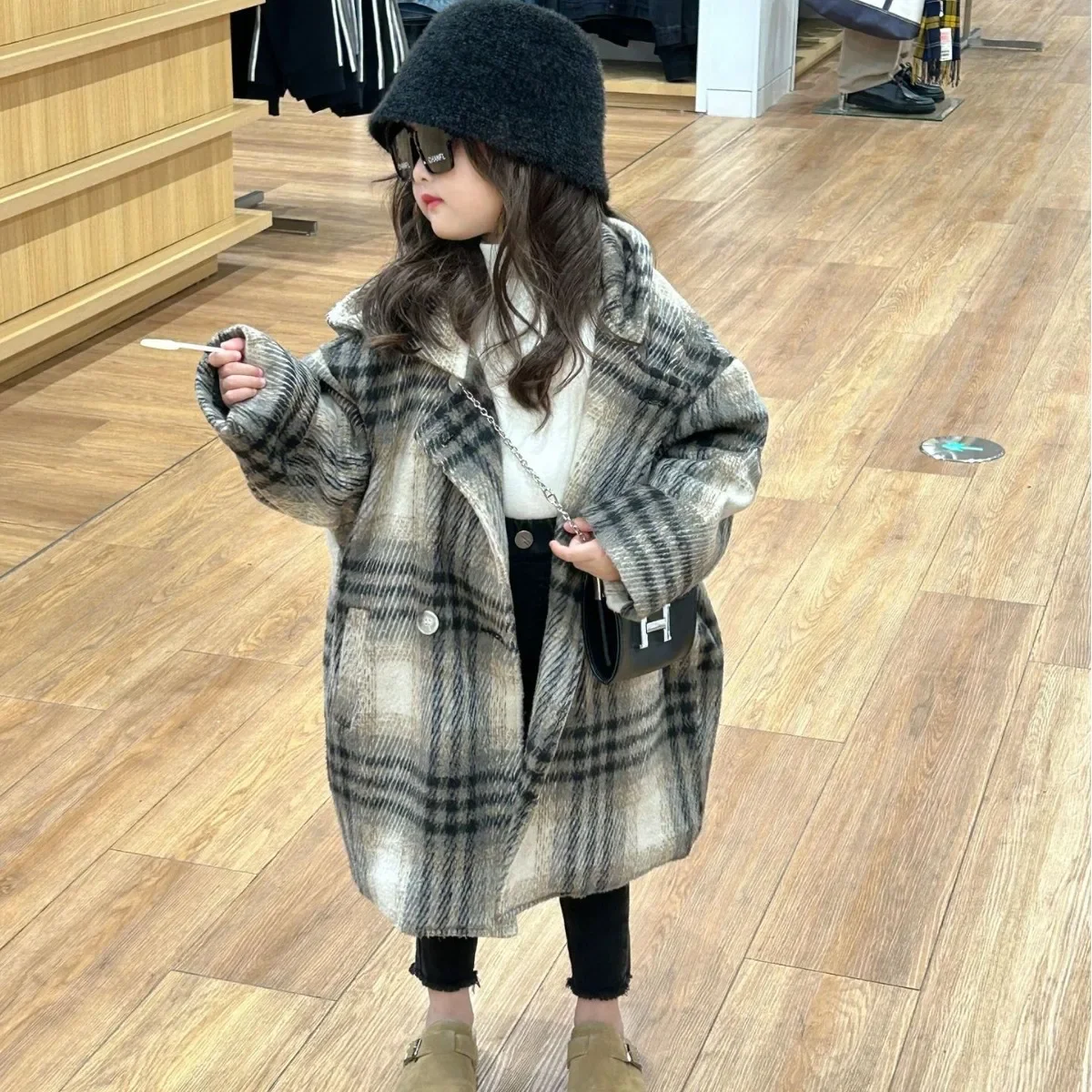 Girls Coat 2024 Winter New Girls Cotton Plaid Coat Hooded Medium Long Simple Casual Coat Korean Simple Style Fashion Clothes
Girls Coat 2024 Winter New Girls Cotton Plaid Coat Hooded Medium Long Simple Casual Coat Korean Simple Style Fashion Clothes