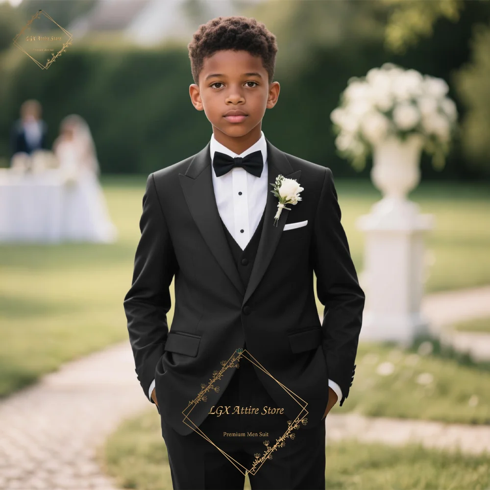 Boys' Elegant Slim Fit Fashion Classic 3-Piece Suit Set for Ages 2-16 - Ideal for Weddings, Parties, and Events with Custom Fit
Boys' Elegant Slim Fit Fashion Classic 3-Piece Suit Set for Ages 2-16 - Ideal for Weddings, Parties, and Events with Custom Fit