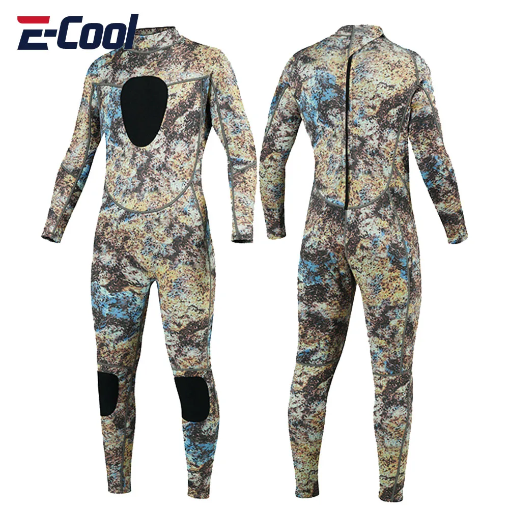 Neoprene Camouflage Wetsuit Long Sleeve Fission Hooded 2 Pieces Set 3mm Submersible Suit for Spearfishing and Fishing Keep Warm
Neoprene Camouflage Wetsuit Long Sleeve Fission Hooded 2 Pieces Set 3mm Submersible Suit for Spearfishing and Fishing Keep Warm