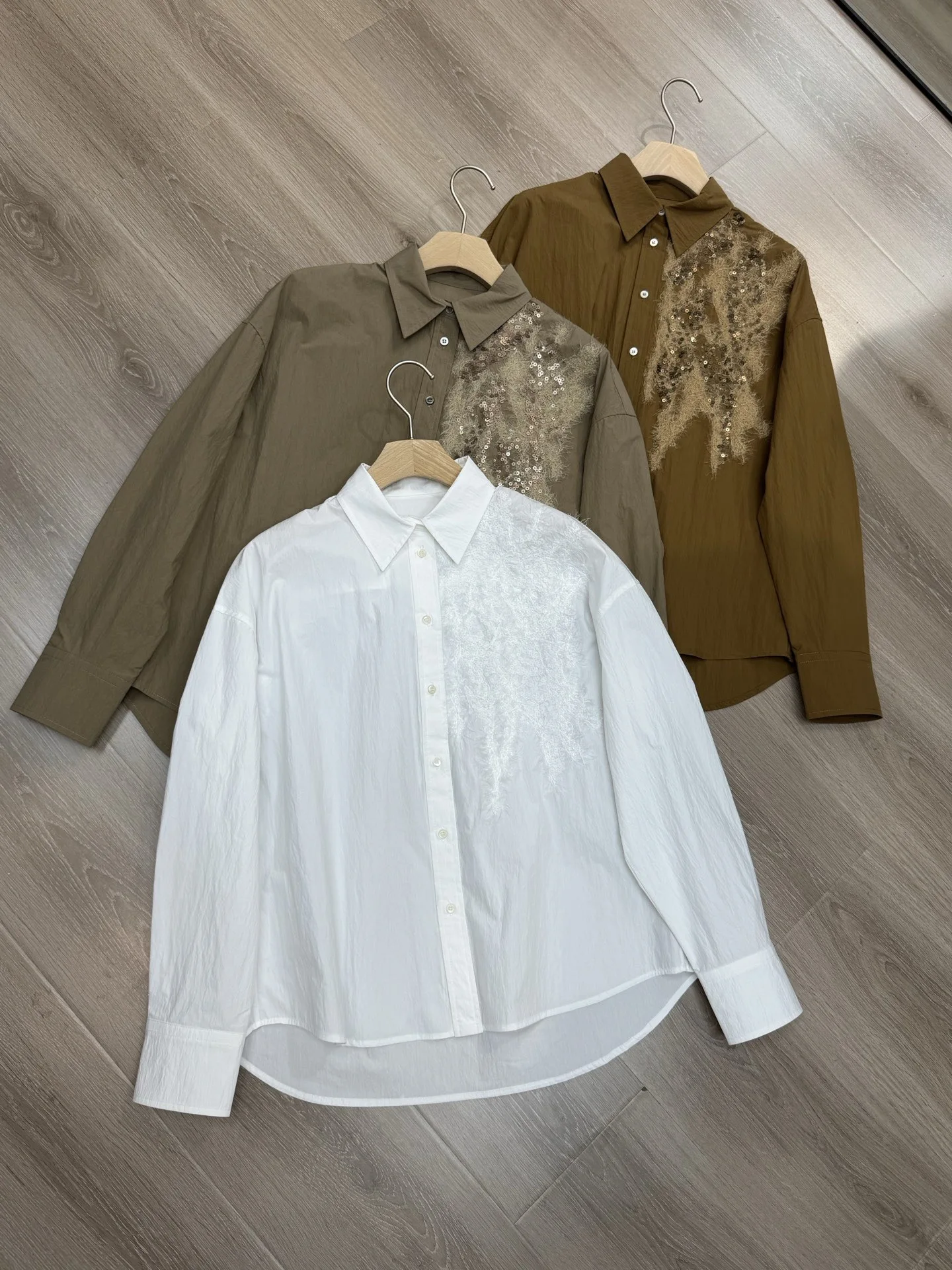 BC Casual Loose Long Sleeve Shirt Cotton Embroidery Fashionable Collar Women's Daily Wear Comfortable Breathable Spring Shirt
BC Casual Loose Long Sleeve Shirt Cotton Embroidery Fashionable Collar Women's Daily Wear Comfortable Breathable Spring Shirt