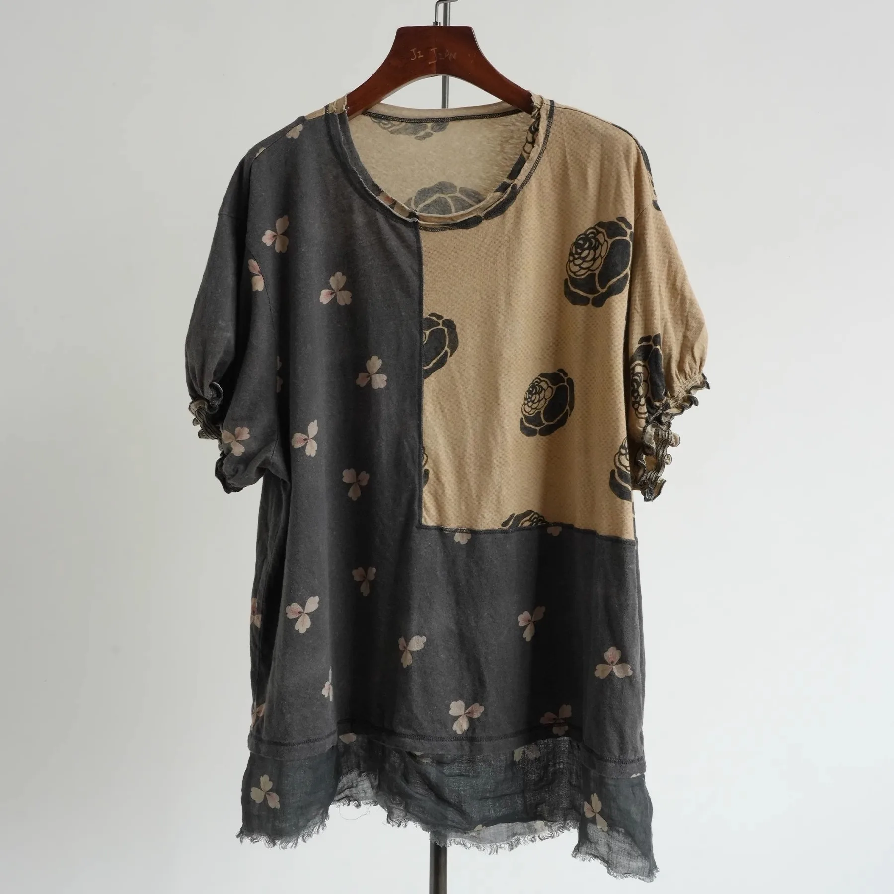 PengPengHome W52358 Artistic Print Patchwork T-irt Linen Cotton Blend Summer Faion Ladies' Top Quali Crtsmanip
PengPengHome W52358 Artistic Print Patchwork T-irt Linen Cotton Blend Summer Faion Ladies' Top Quali Crtsmanip