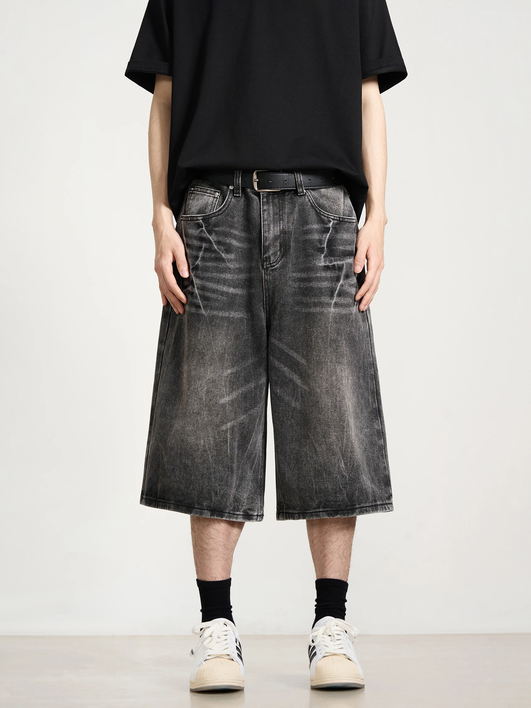 Летние винтажные джинсы с молниями, мужские свободные прямые комбинезоны длиной до колена, американские High Street Six Seven...
Летние винтажные джинсы с молниями, мужские свободные прямые комбинезоны длиной до колена, американские High Street Six Seven...