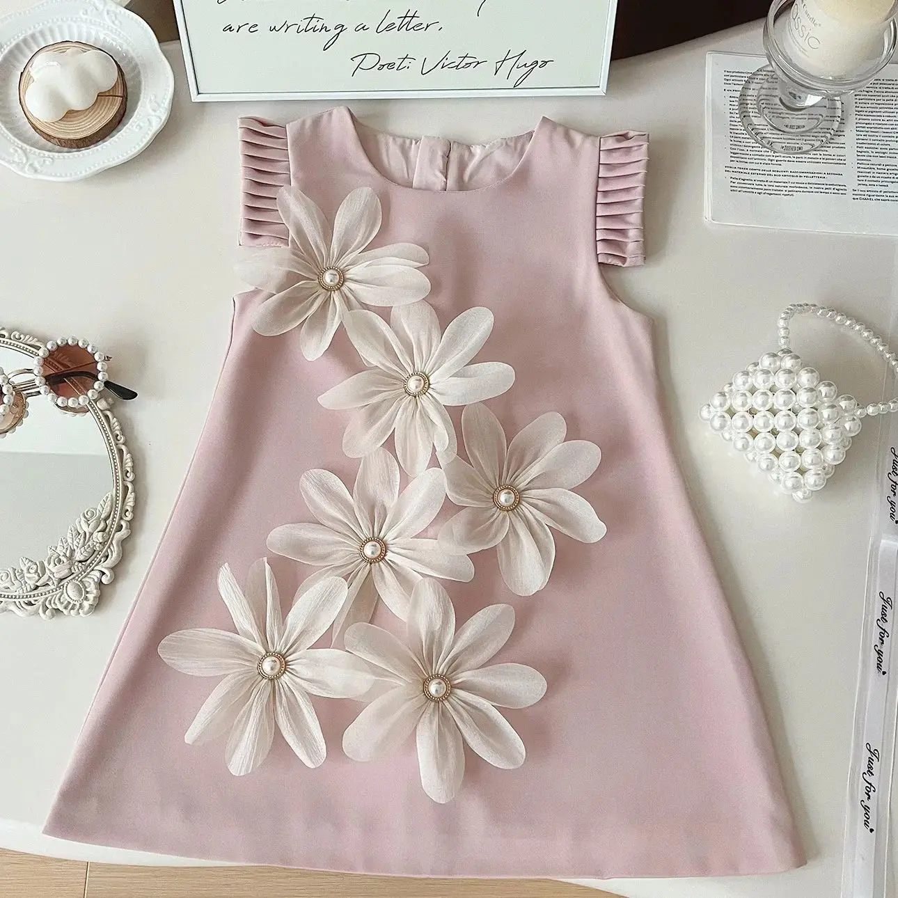 2025 Summer Kids Clothes Girls Flowers Pleated Flying Sleeve Princess Dress Baby Clothes Casual Birthday Children's Clothing
2025 Summer Kids Clothes Girls Flowers Pleated Flying Sleeve Princess Dress Baby Clothes Casual Birthday Children's Clothing