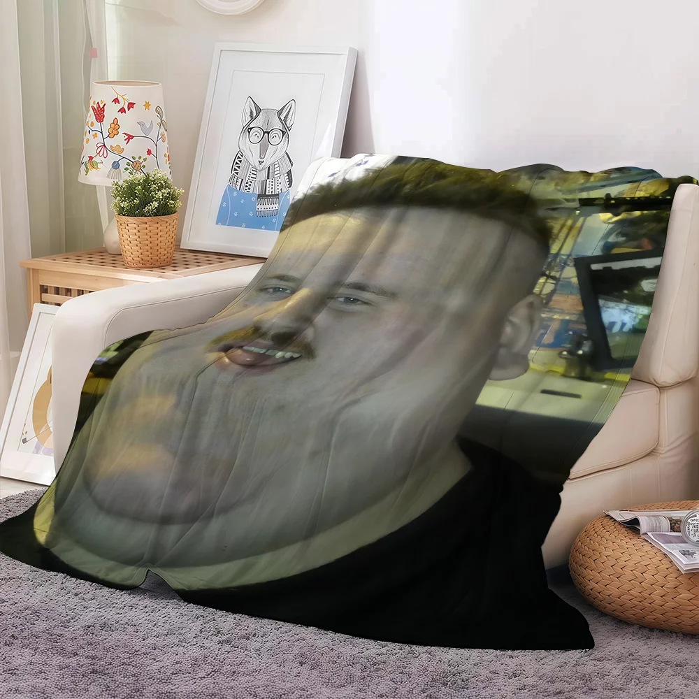 Funny man Drachenlord Blanket Soft and Skin Friendly For Couch Bed Napping Bedspread All Seasons Comforter
Funny man Drachenlord Blanket Soft and Skin Friendly For Couch Bed Napping Bedspread All Seasons Comforter