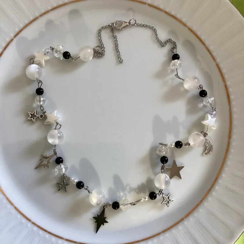 Handmade skz Merch 5-Star inspired necklace, Y2K jewelry.
Handmade skz Merch 5-Star inspired necklace, Y2K jewelry.