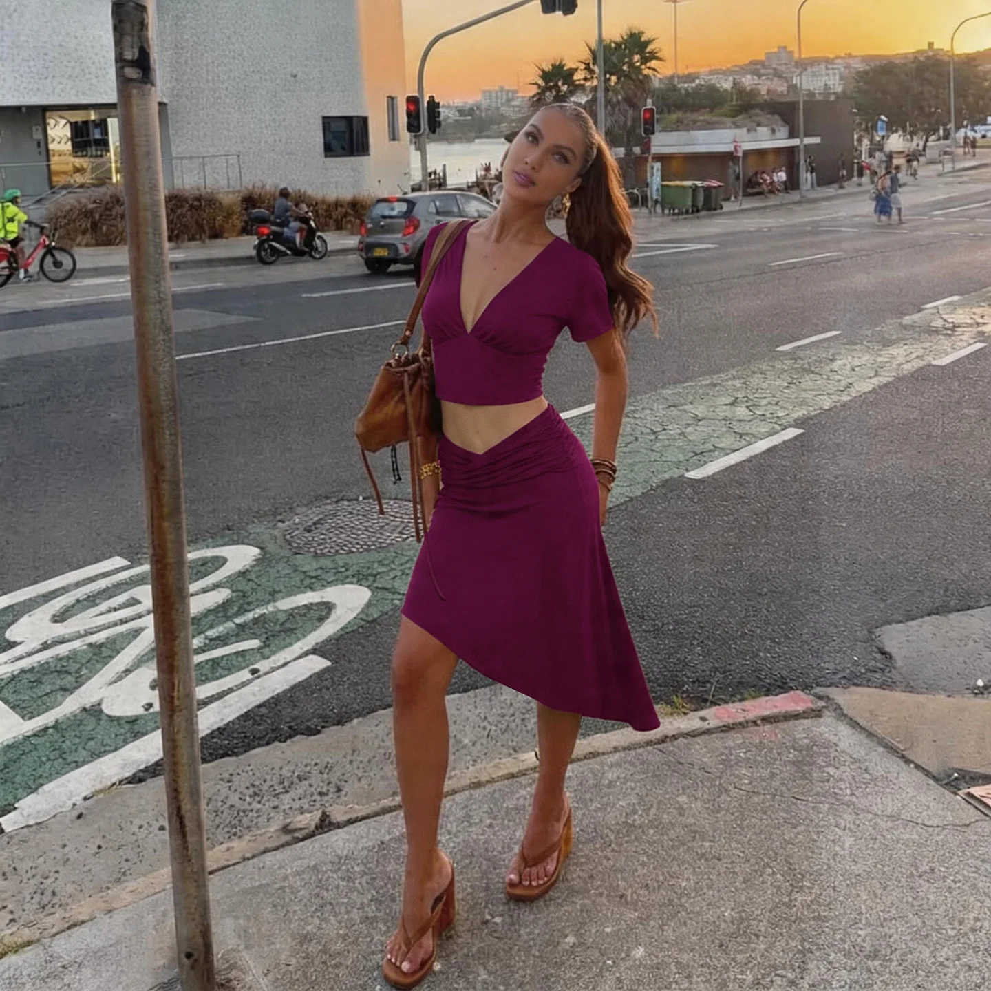 Fashion Sexy 2 Piece Set Women V Neck Short Sleeve Backless T-shirts Crop Tops + Ruched Asymmetrical Midi Skirts Casual Suits
Fashion Sexy 2 Piece Set Women V Neck Short Sleeve Backless T-shirts Crop Tops + Ruched Asymmetrical Midi Skirts Casual Suits