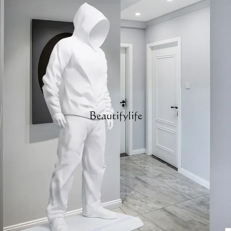 Shopping mall sweater art sculpture electroplating sitting model large ornament character decoration
Shopping mall sweater art sculpture electroplating sitting model large ornament character decoration