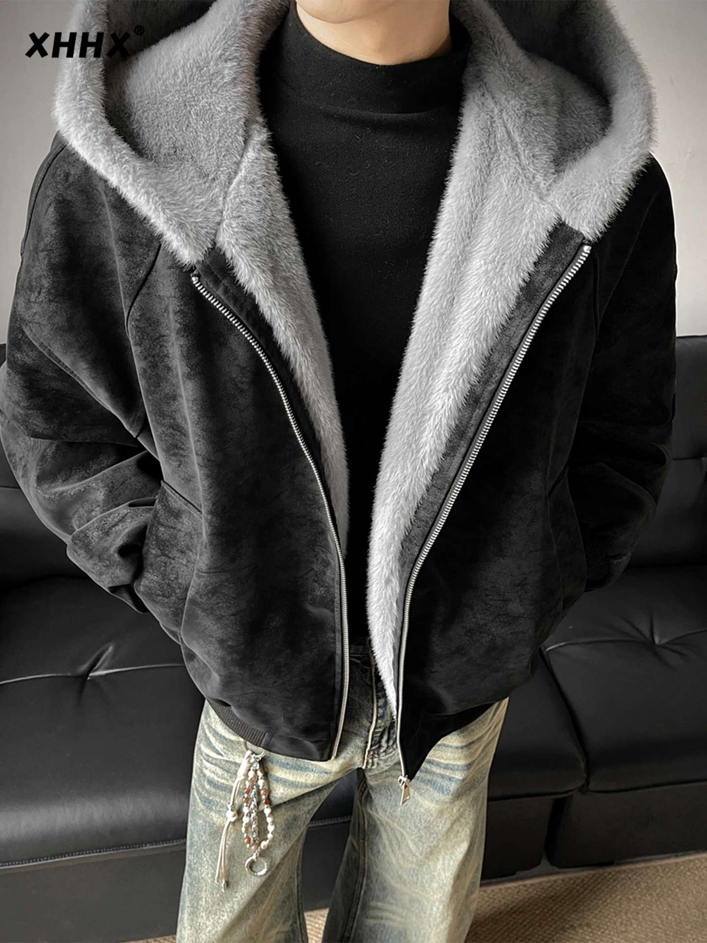 American Sle Men's PU Leather Cotton Jaet Hooded Thiened Winter Coat Trendy Brand Mountain Eagle Rabbit Fur Inner
American Sle Men's PU Leather Cotton Jaet Hooded Thiened Winter Coat Trendy Brand Mountain Eagle Rabbit Fur Inner