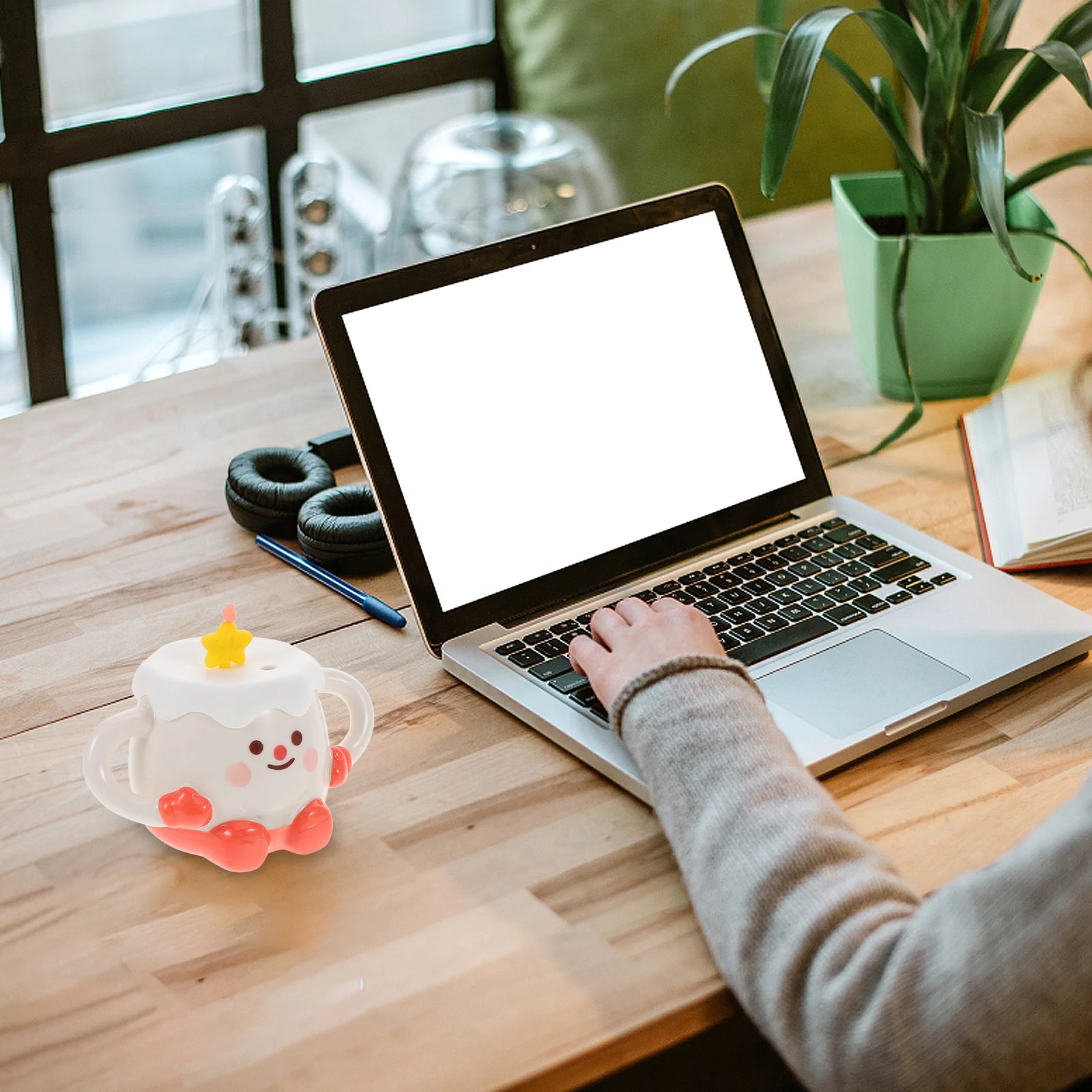 Cute Ceramic Pottery Mug Star Cake Design Lid Coffee Tea Cup Milk Juice Cocoa Breakfast Mug Cute Mugs Ceramic Tea Cup 
Cute Ceramic Pottery Mug Star Cake Design Lid Coffee Tea Cup Milk Juice Cocoa Breakfast Mug Cute Mugs Ceramic Tea Cup