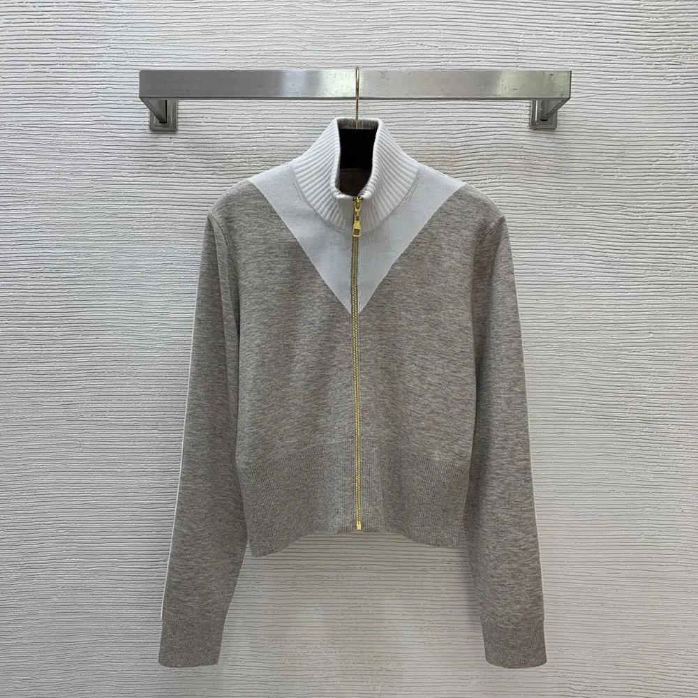 High-quality 2026 spring and autumn new style women's high-neck zipper casual and fashionable long-sleeve coat xy26031342
High-quality 2026 spring and autumn new style women's high-neck zipper casual and fashionable long-sleeve coat xy26031342