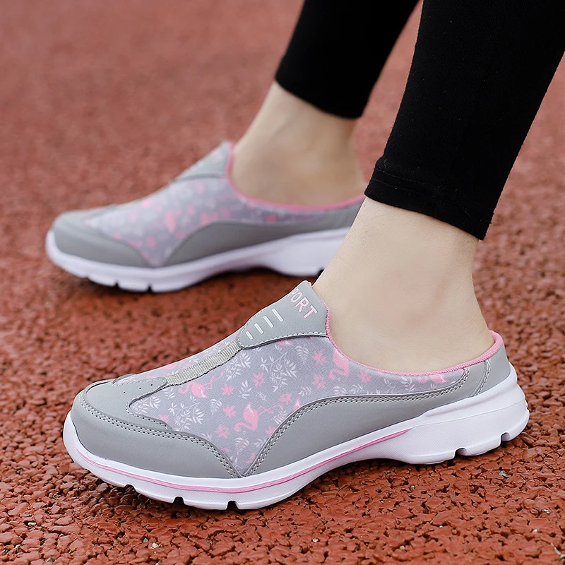 Breathable Light Women Mules New Casual Half Slippers Outdoor Flats Zapatos De Mujer Plus Size Quality Shoes for Woman Slippers
Breathable Light Women Mules New Casual Half Slippers Outdoor Flats Zapatos De Mujer Plus Size Quality Shoes for Woman Slippers