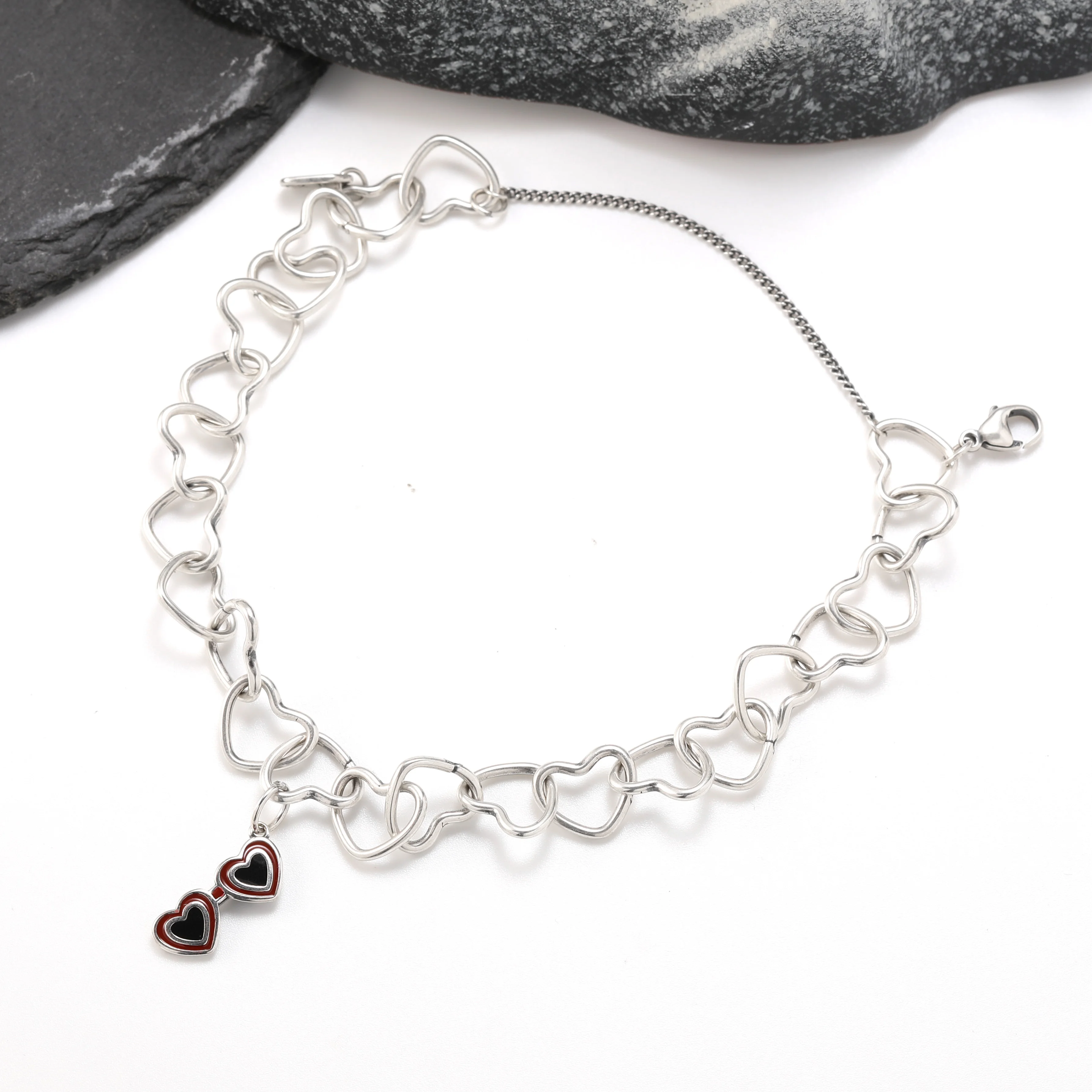 Genuine 925 sterling silver Connected Hearts Charm Bracelet, DIY enamel heart-shaped sunglasses pendant
Genuine 925 sterling silver Connected Hearts Charm Bracelet, DIY enamel heart-shaped sunglasses pendant