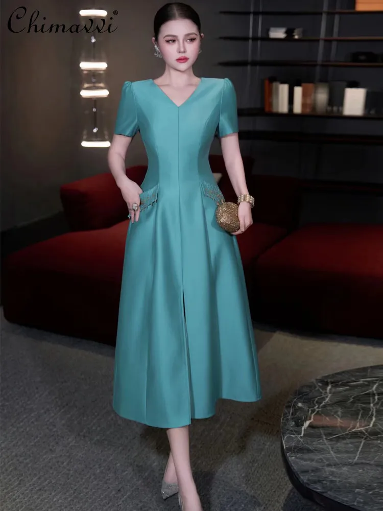 2026 Summer French Elegant Temperament Socialite V-neck Short Sleeve High Waist Slim A-line Split Long Evening Dress for Women
2026 Summer French Elegant Temperament Socialite V-neck Short Sleeve High Waist Slim A-line Split Long Evening Dress for Women