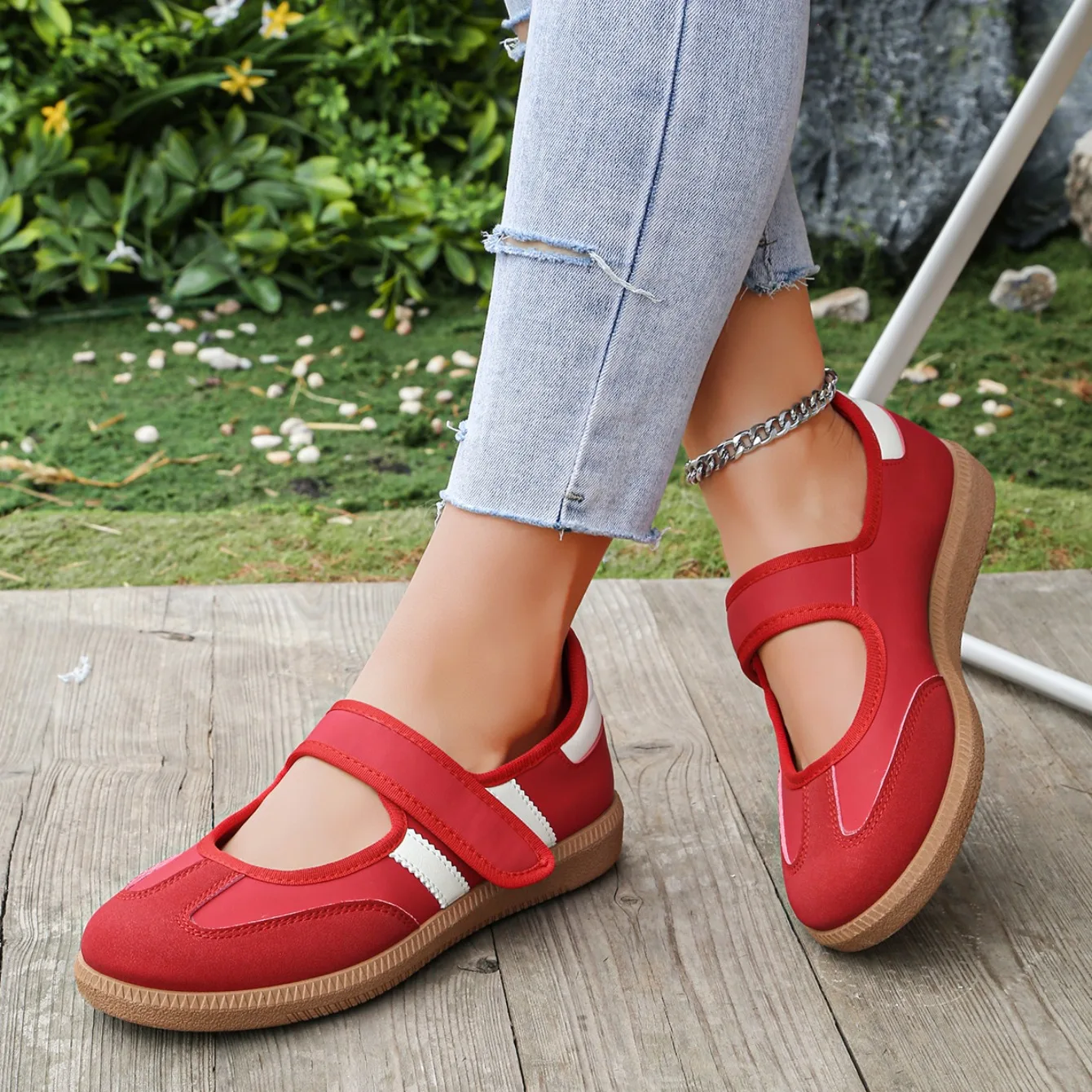 Spring Autumn Loafers Women Sneakers New Fashion Solid Shallow Designer Shoes Soft Soled Comfort Casual Female Sports Shoes 2026
Spring Autumn Loafers Women Sneakers New Fashion Solid Shallow Designer Shoes Soft Soled Comfort Casual Female Sports Shoes 2026