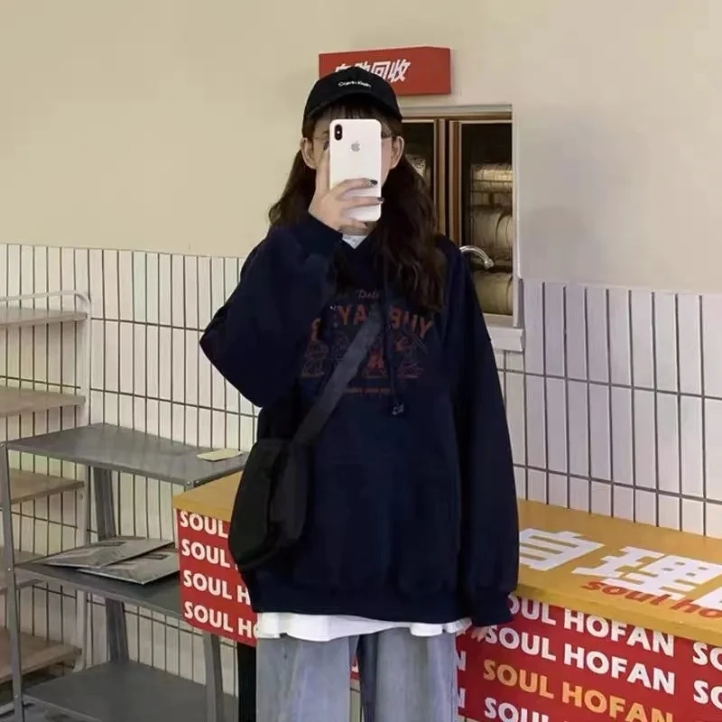 2023 White Crew Baggy Hoodie Women Fleece Thicken Fashion Cartoon Crocodile Printing Street Lazy Wind Long Sleeves Pullover Top
2023 White Crew Baggy Hoodie Women Fleece Thicken Fashion Cartoon Crocodile Printing Street Lazy Wind Long Sleeves Pullover Top