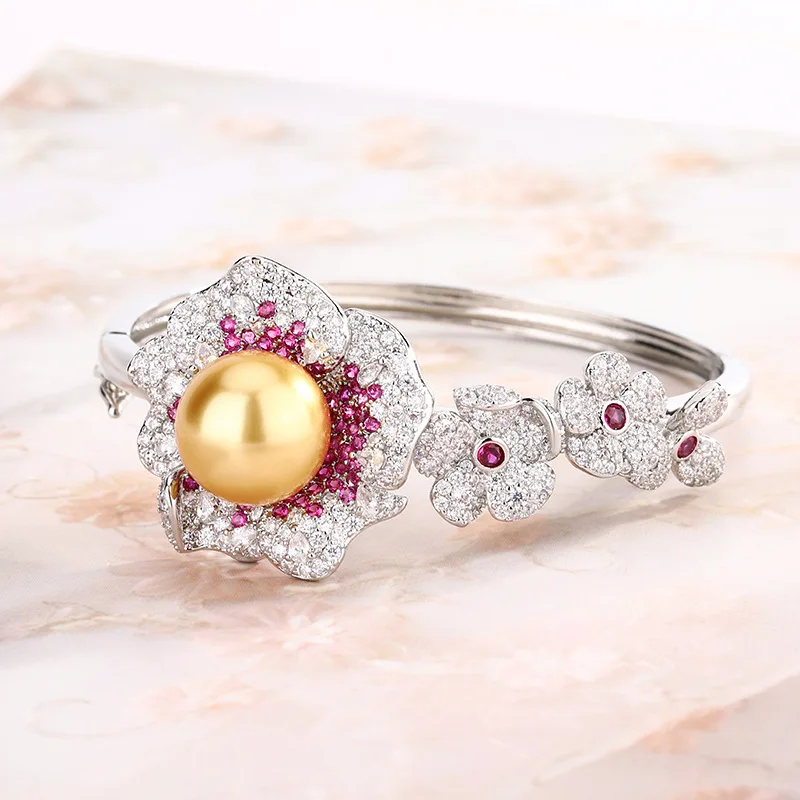 Autumn Winter New Pearl Bracelet Flower Shape Natural Australian White Pearl South Sea Pearl High-end Fashion Women's Bracelet
Autumn Winter New Pearl Bracelet Flower Shape Natural Australian White Pearl South Sea Pearl High-end Fashion Women's Bracelet