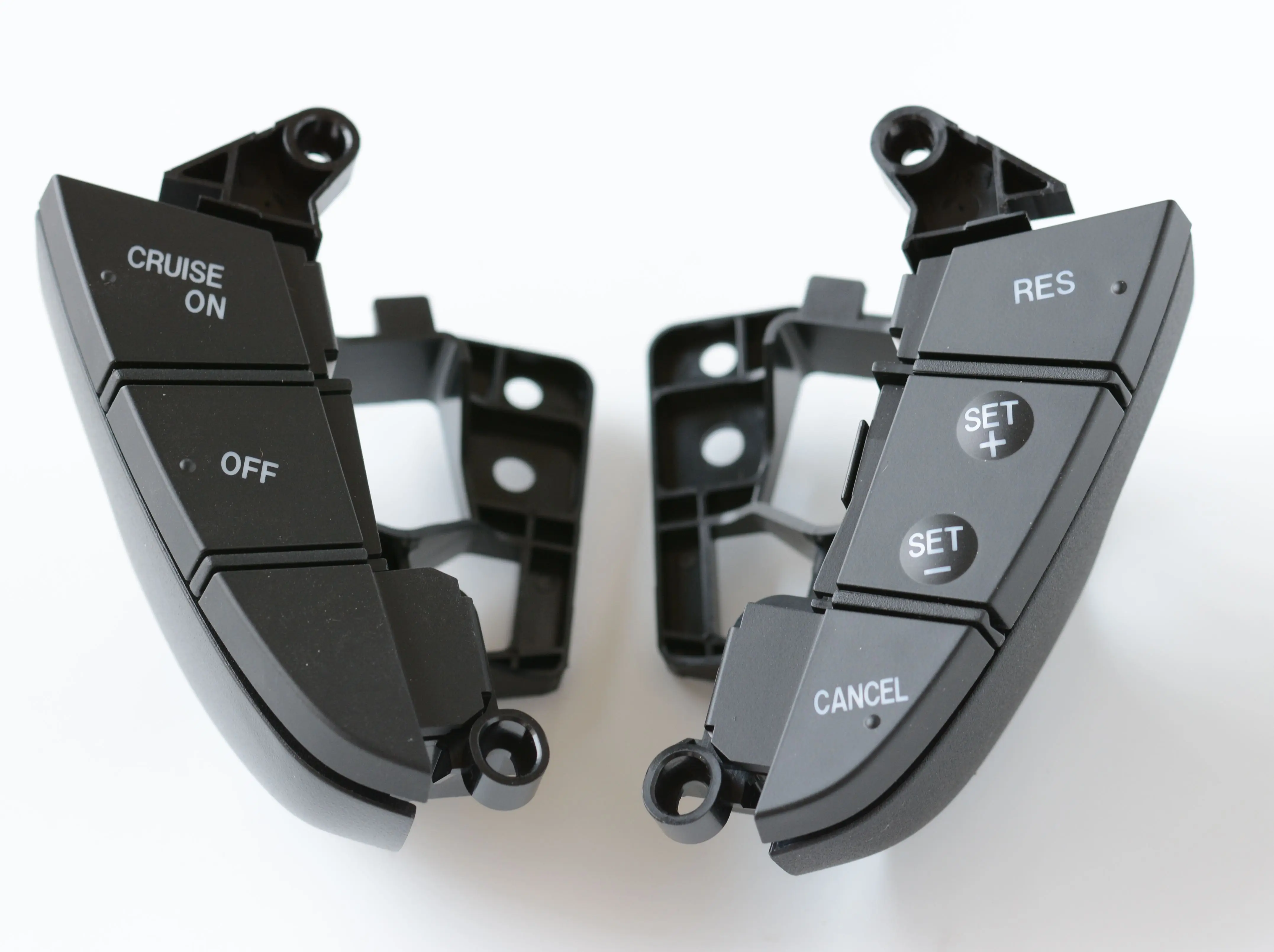 A set for Imported Mazda 3/Mazda 3-star CX7 cruise control switch cruise control button
A set for Imported Mazda 3/Mazda 3-star CX7 cruise control switch cruise control button