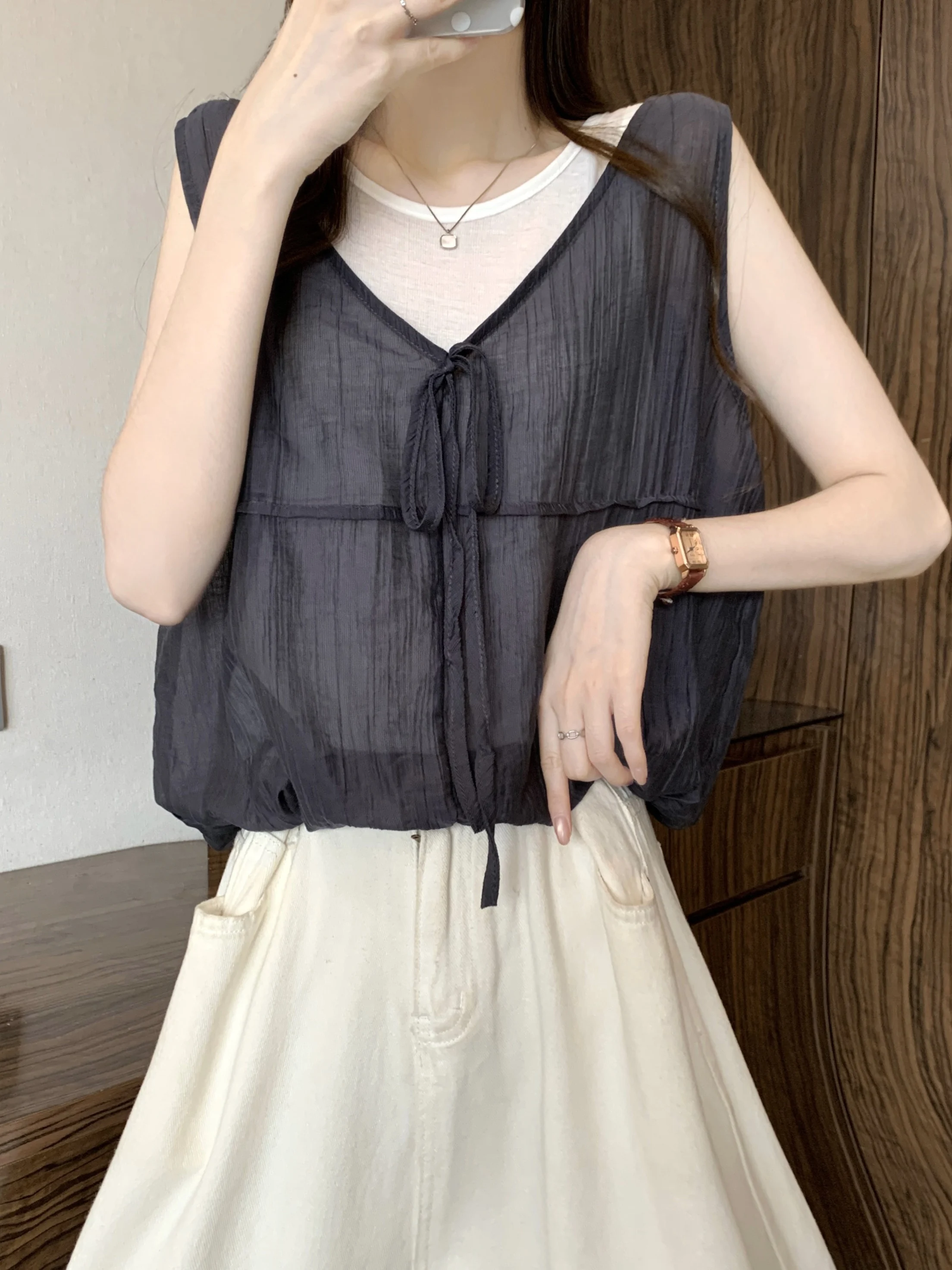 Loose Fit Color Block Belted Sleeveless Women's Shirt Korean Style Commute Fashion Summer 2026 Polyester Fiber High Waist
Loose Fit Color Block Belted Sleeveless Women's Shirt Korean Style Commute Fashion Summer 2026 Polyester Fiber High Waist