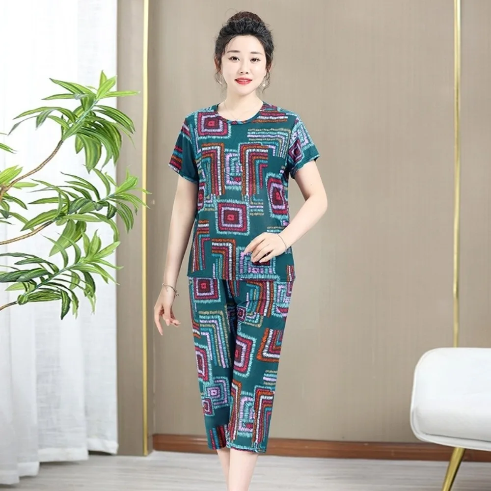 Clothes Set Plus Size Elderly T-shirt Sets Stripe Short-sleeved Casual Loungewear Set Loose Summer Mother's Pajamas Home Wear
Clothes Set Plus Size Elderly T-shirt Sets Stripe Short-sleeved Casual Loungewear Set Loose Summer Mother's Pajamas Home Wear