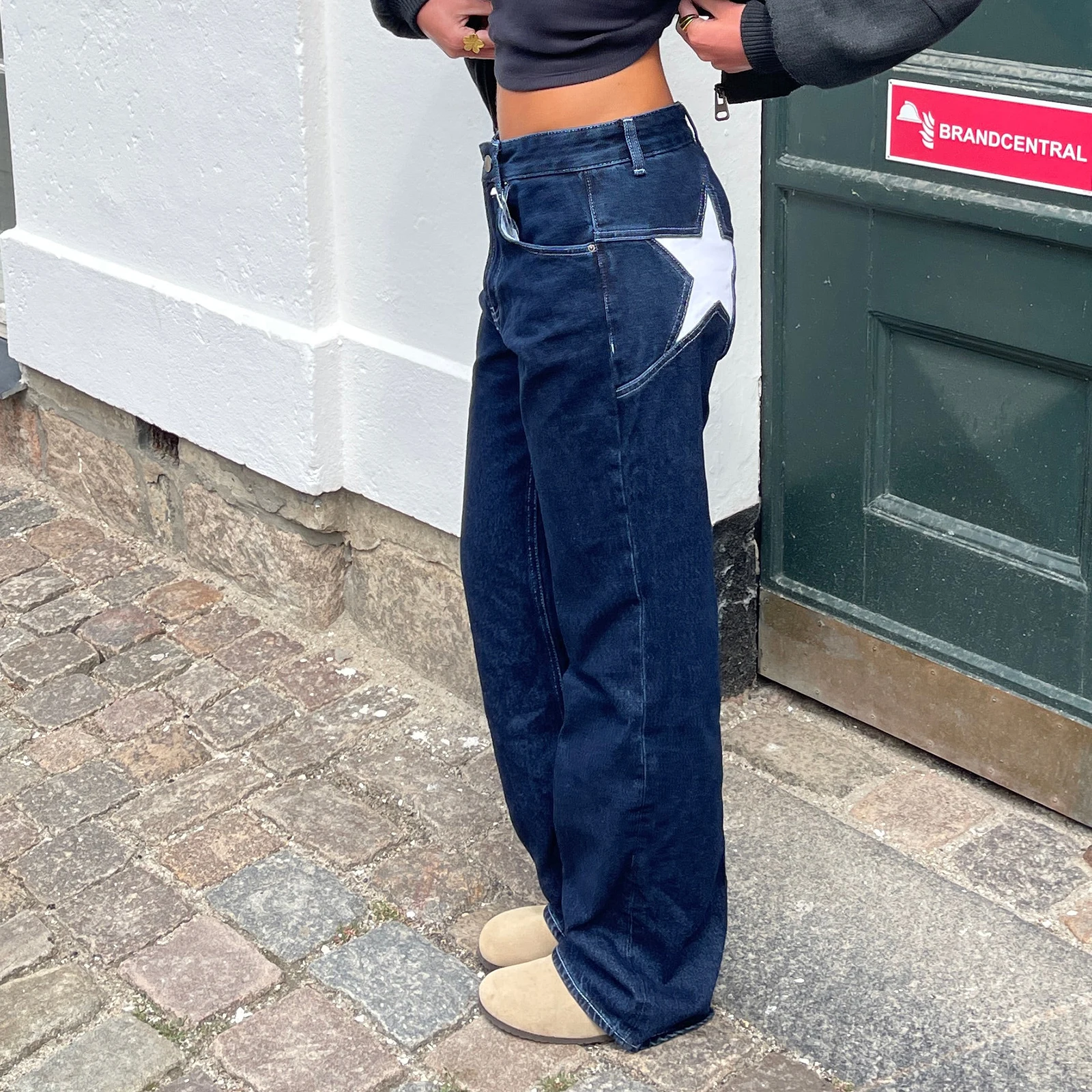 Women's Y2K Vintage Jeans Aesthetic Star Pattern Print Loose Straight Leg Denim Long Pants Casual Low Waist Trousers
Women's Y2K Vintage Jeans Aesthetic Star Pattern Print Loose Straight Leg Denim Long Pants Casual Low Waist Trousers
